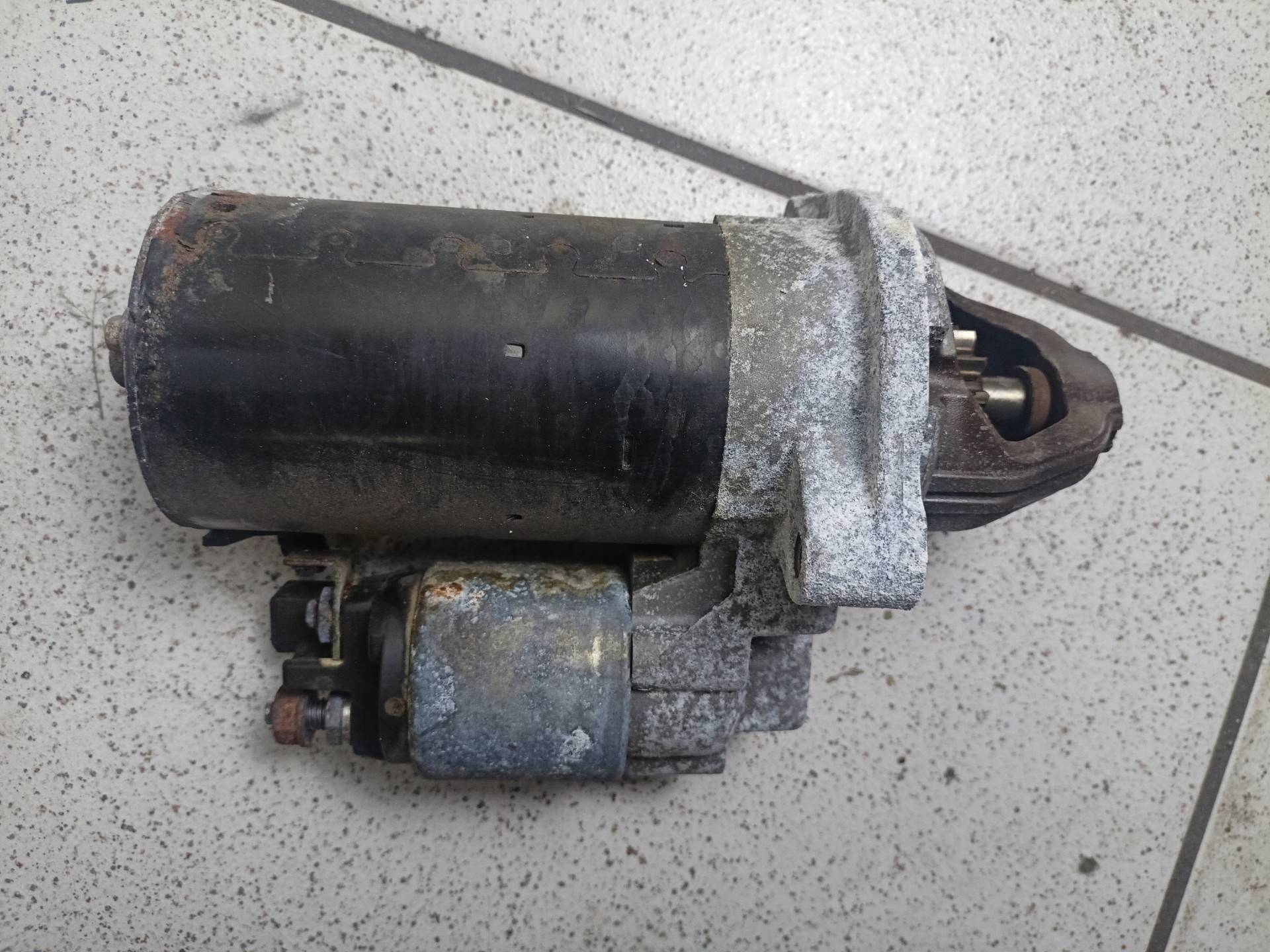 starter BMW 3 F30 2013 8612576-01