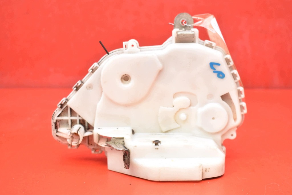 lock door left front front EU HONDA ACCORD 8 VIII 07-11