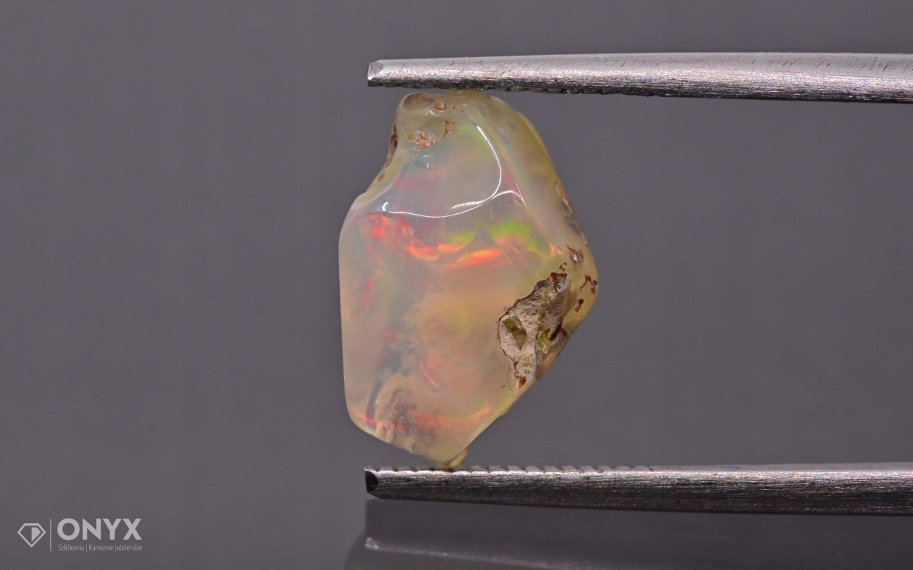 Opal z Etiopie hrudky 12,5x8,5 mm
