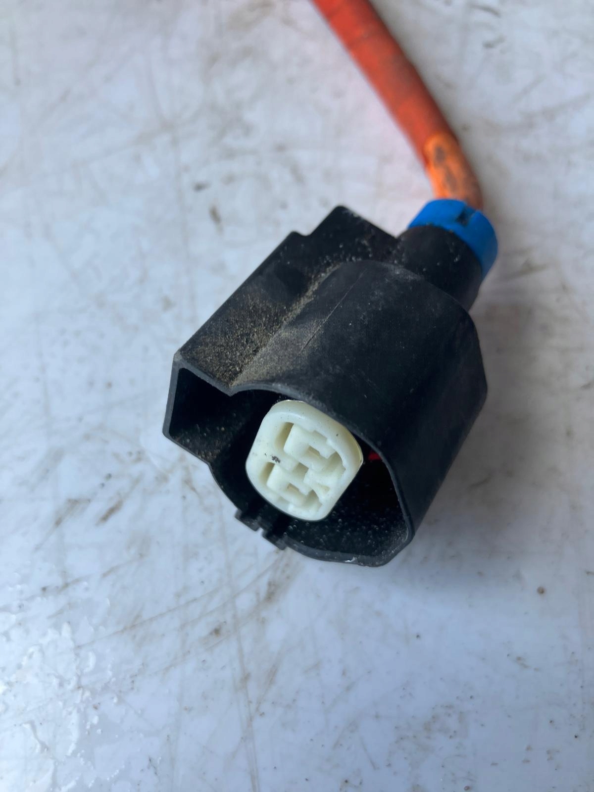 KABEL prijenos KONWERTERA TESLA MODEL S 1086380-00