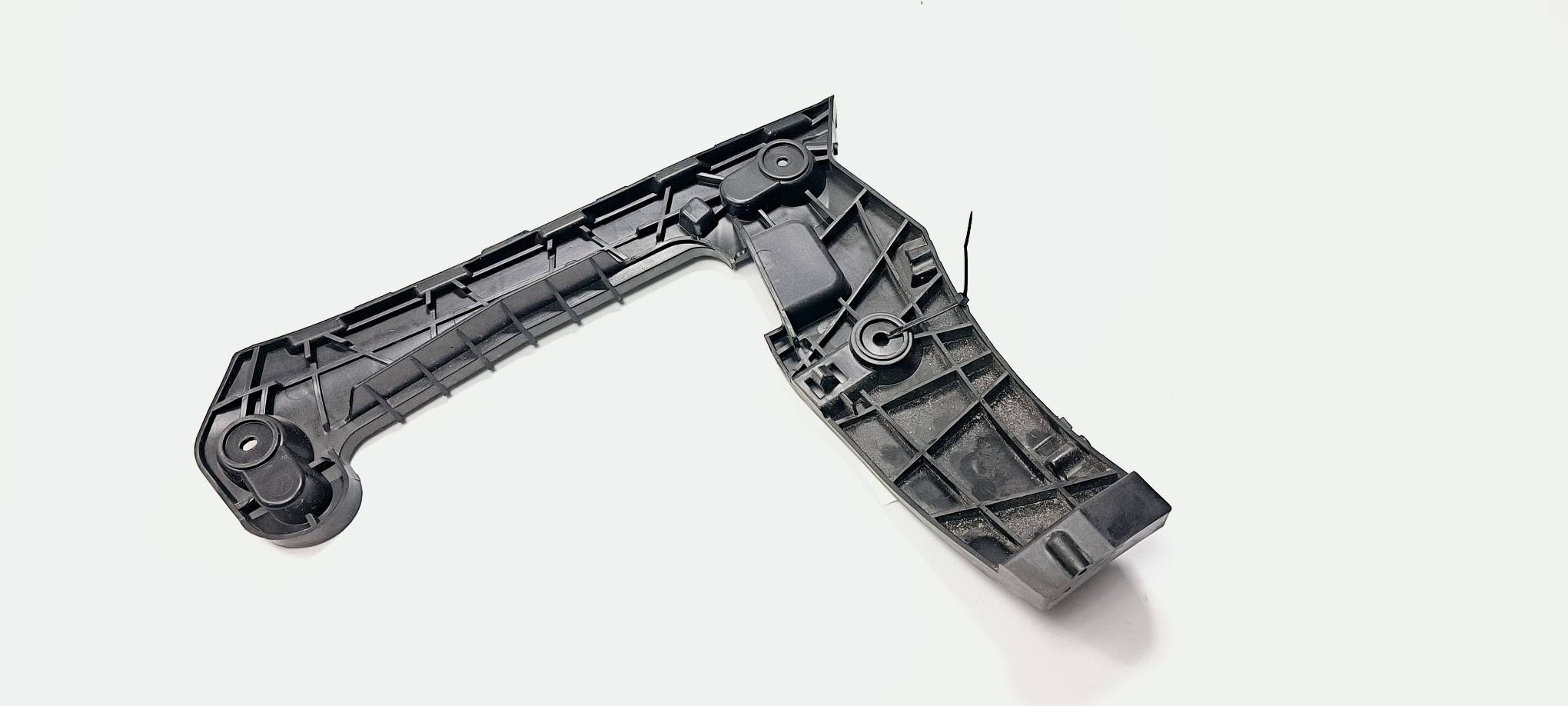 bumper bracket left rear part 8W9807453C AUDI A4 B9 QUATTRO