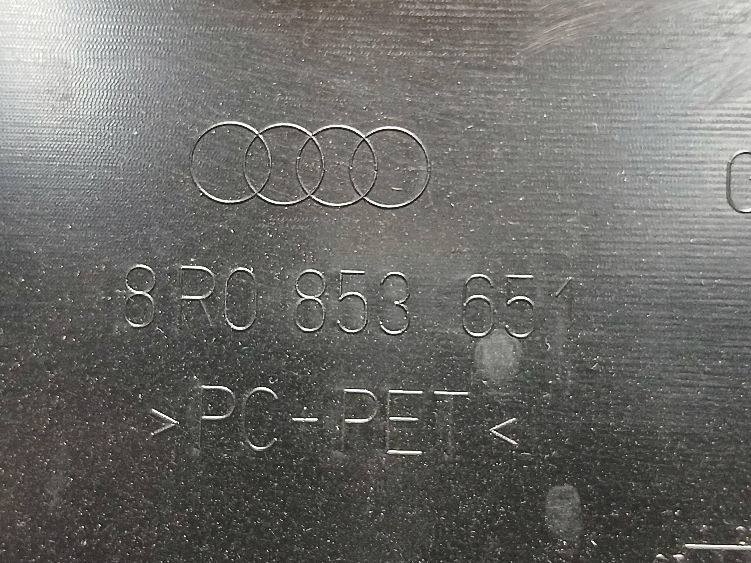 Grille AUDI Q5 8R 08-12 8R0853651