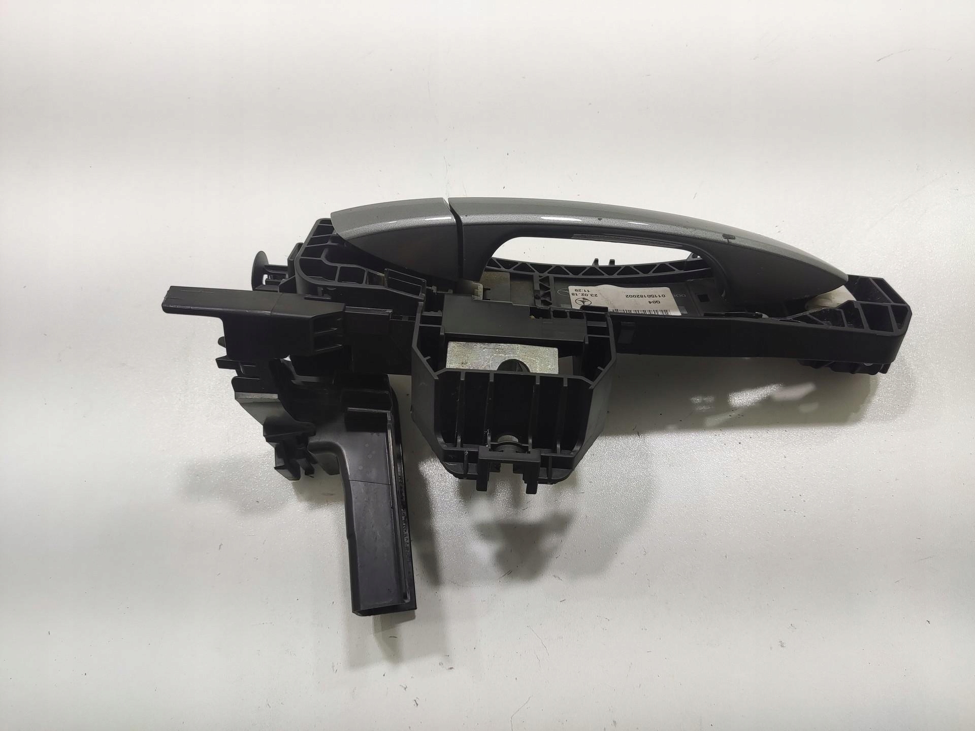 handle door right right front MERCEDES A-KLASA W176 2012-2015 A2047601800