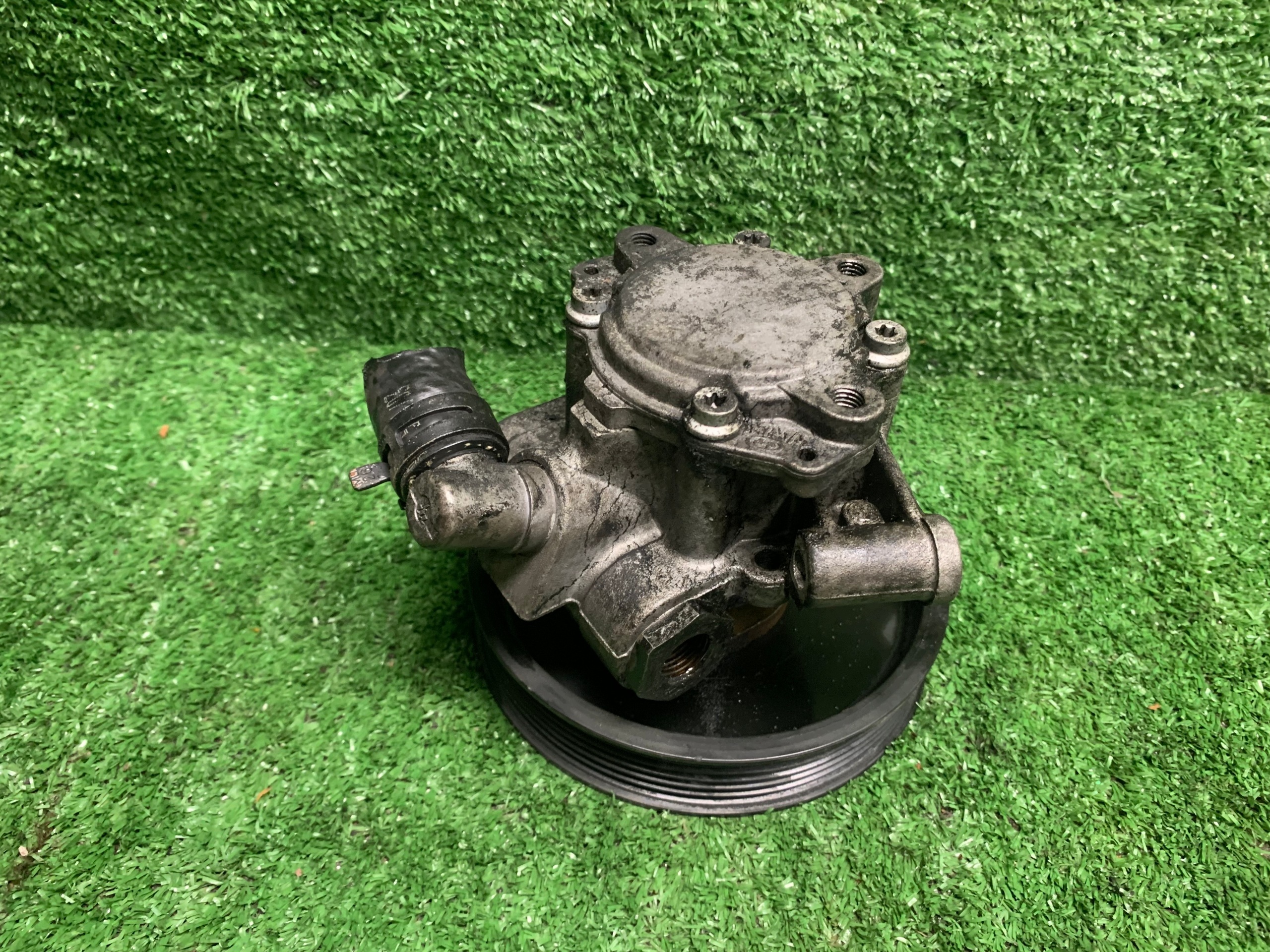 servo pump 0034660001 MERCEDES E-KLASA W211 E220 2.2 CDI OM646