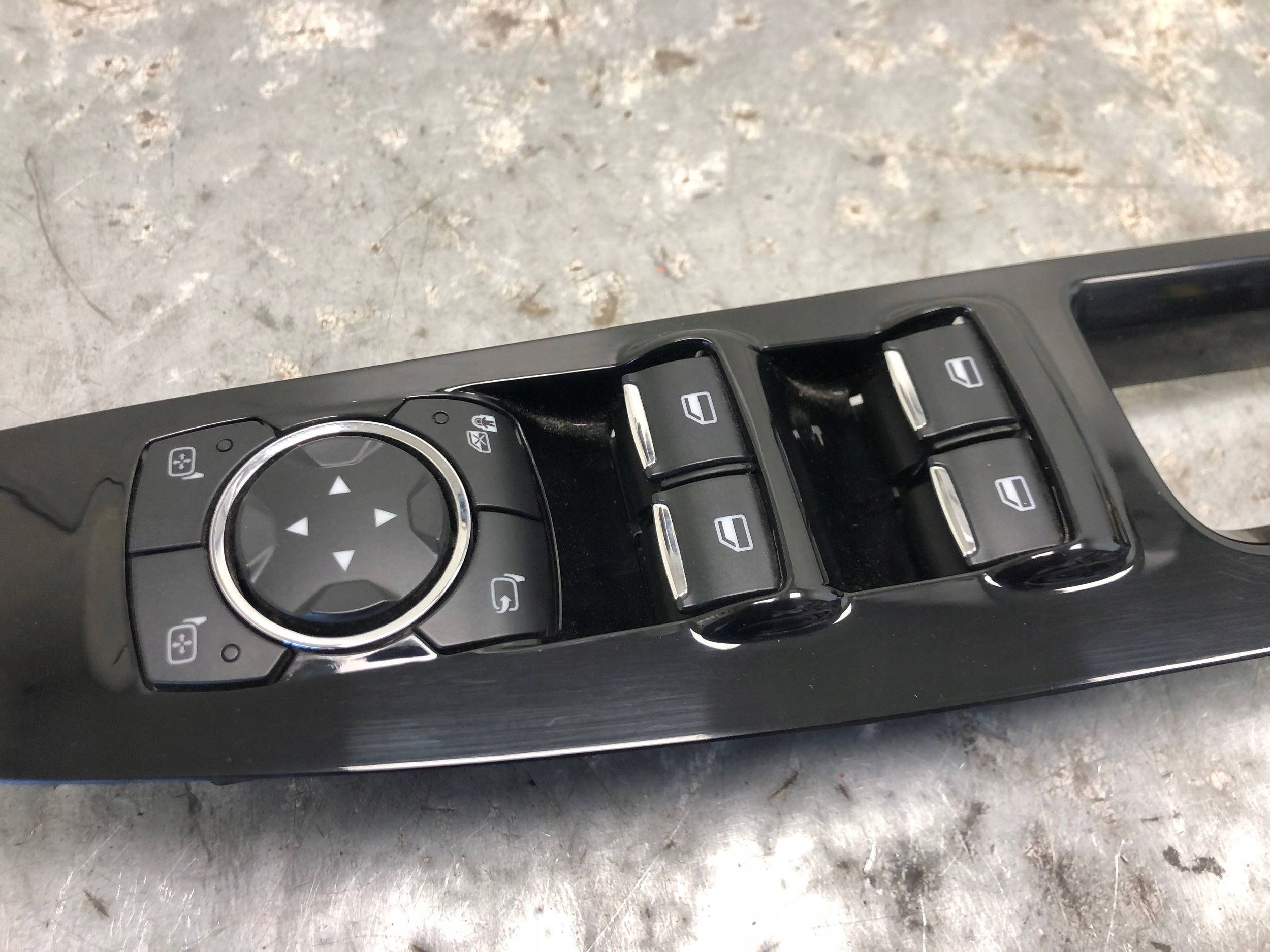 window control switch left front FORD MONDEO MK5 DG9T-14540-DCW