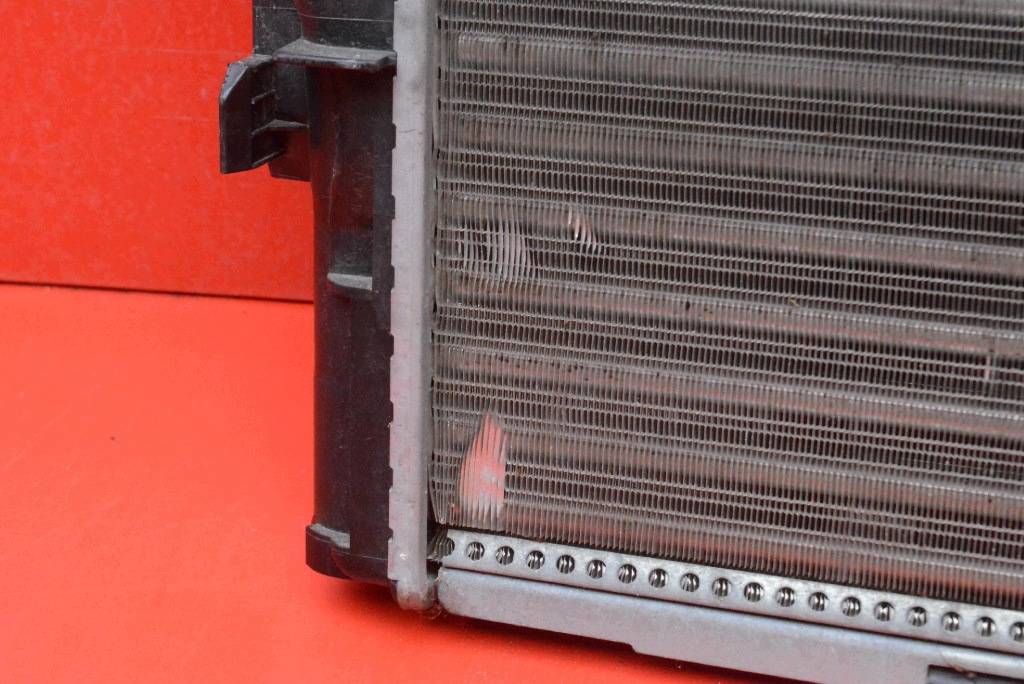 water cooler D7B027TT BMW E87 1.6i 122 KM 07-12