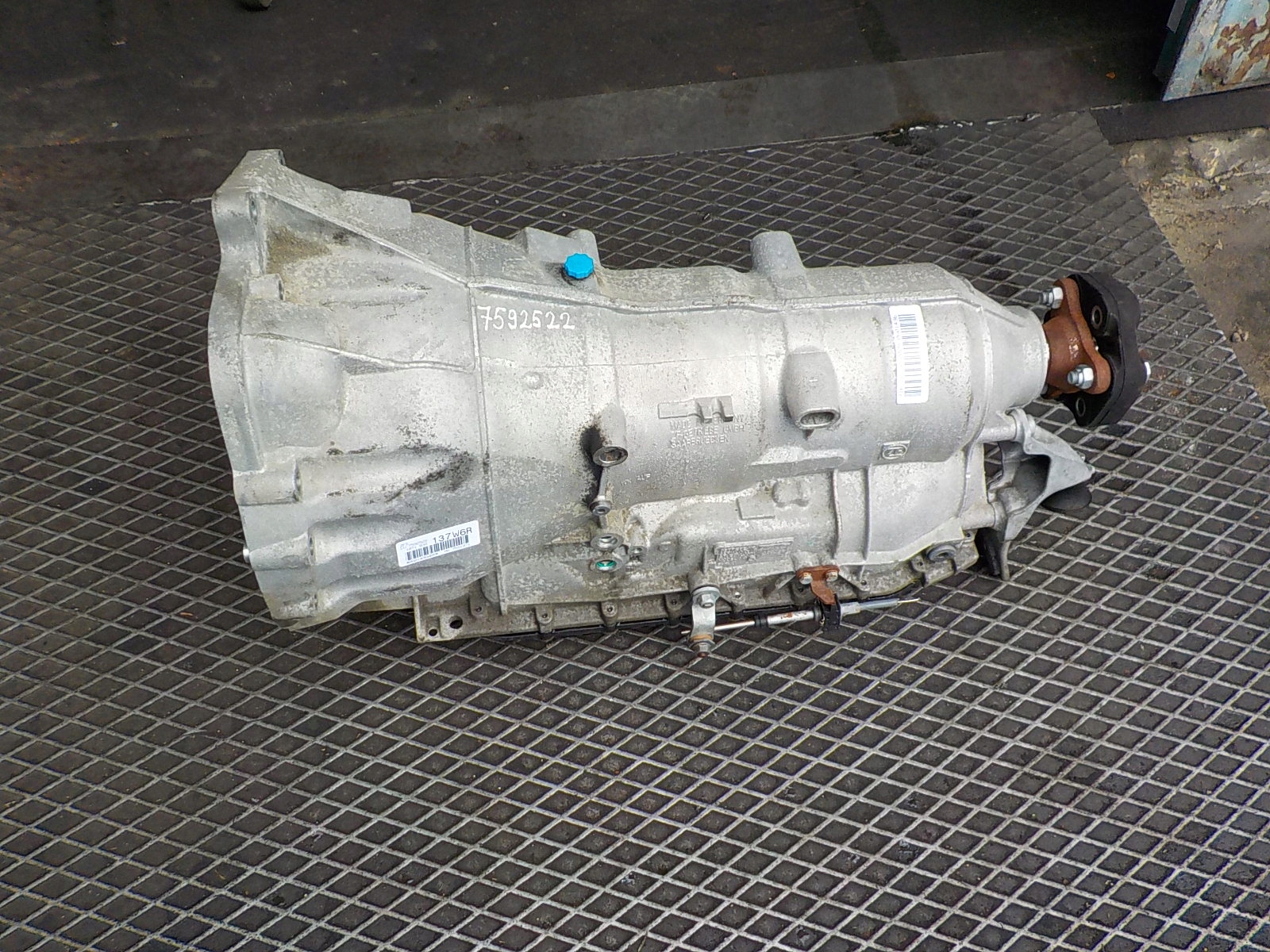 BMW 3 E90 2.0 B Getriebe 6HP21 7592522