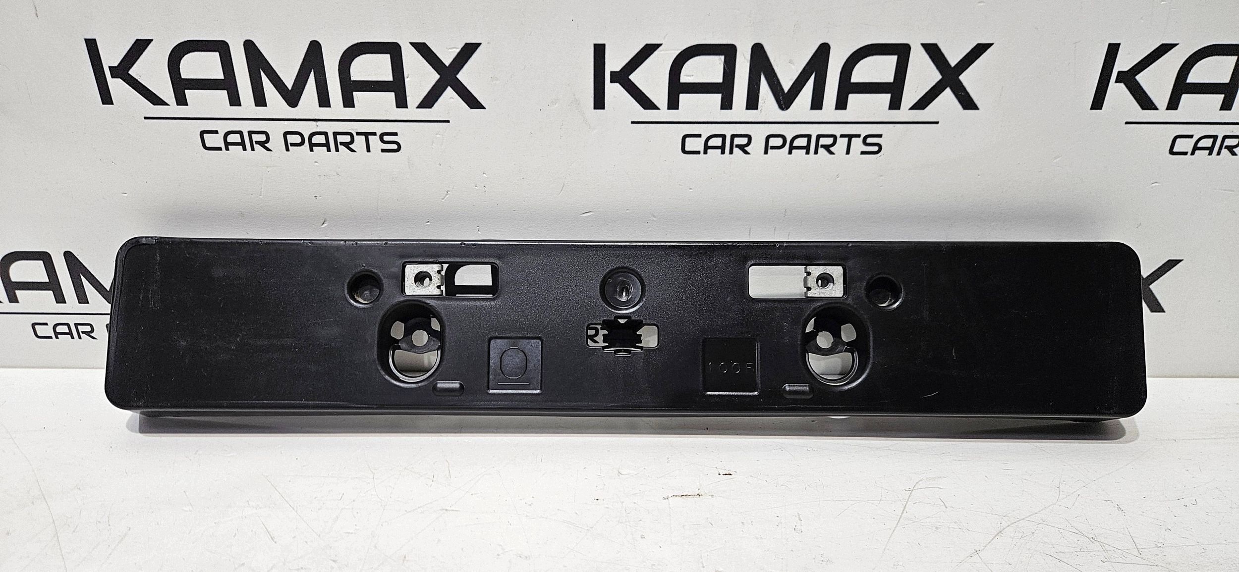 frame signs rejestracyjnej front Lexus UX 5211476300