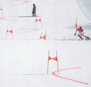 Na sněhu viditelné značení lyžařských vleků Uv barvivo 1 Kg