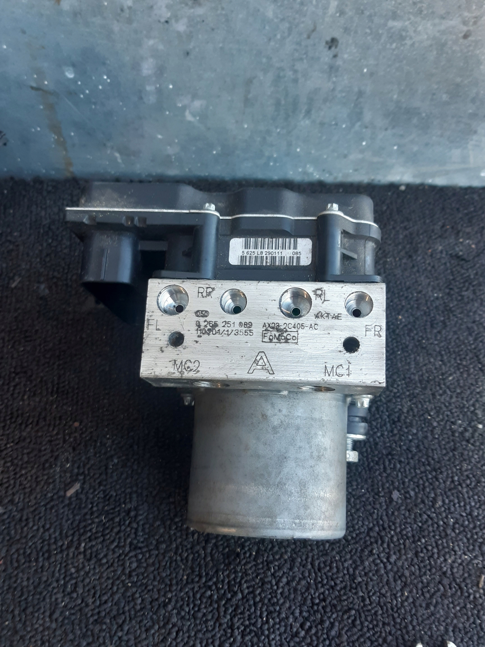 насос ABS 0265951370 jaguar XF