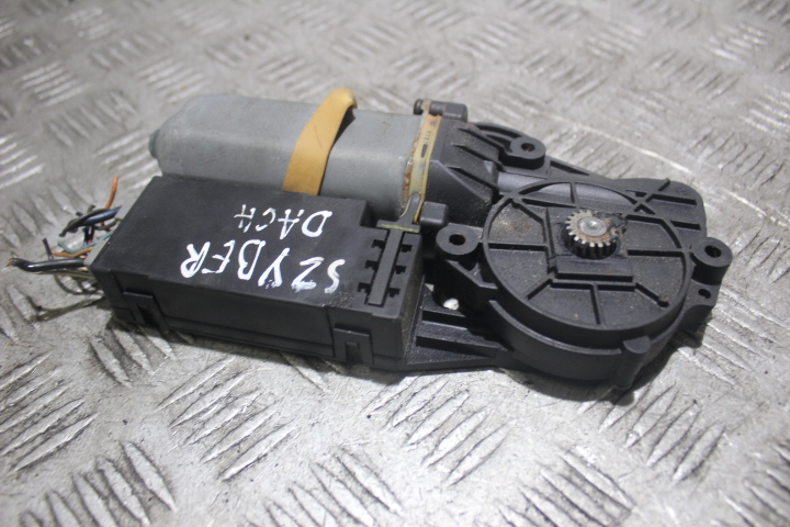 SILNICZEK SZYBERDACHU CADILLAC CTS I