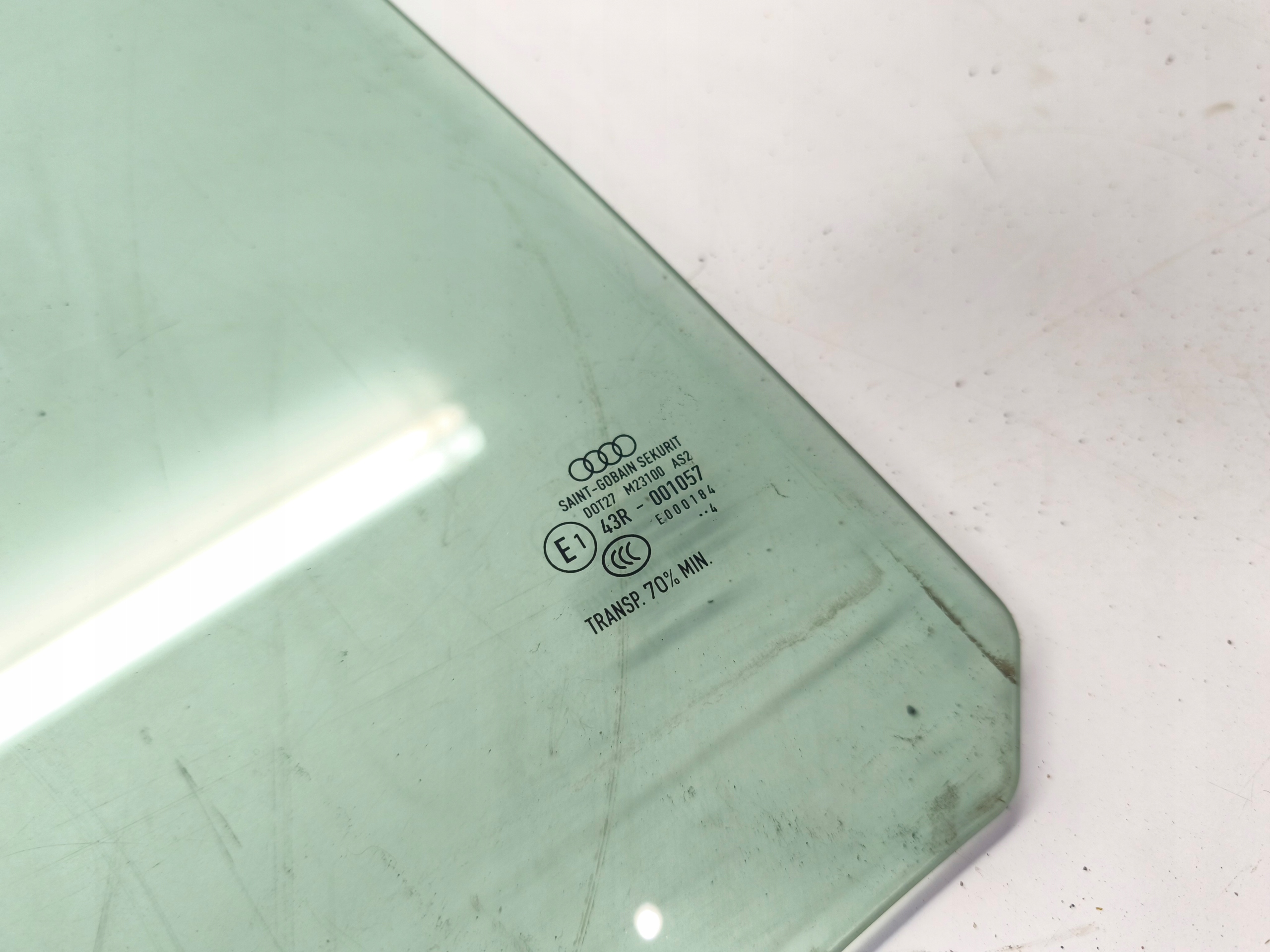 window side door right rear part AUDI A3 8V4 2014R SPORTBACK