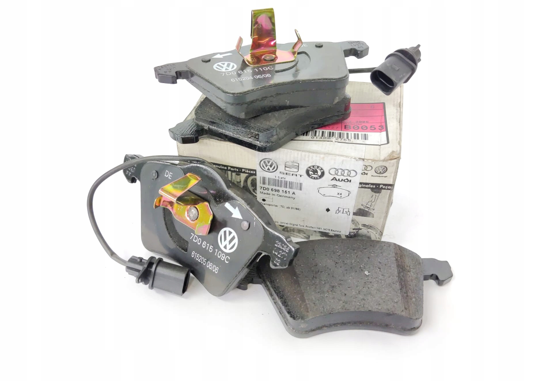 Гальмівні колодки VW Transporter T4 7D0698151A OE