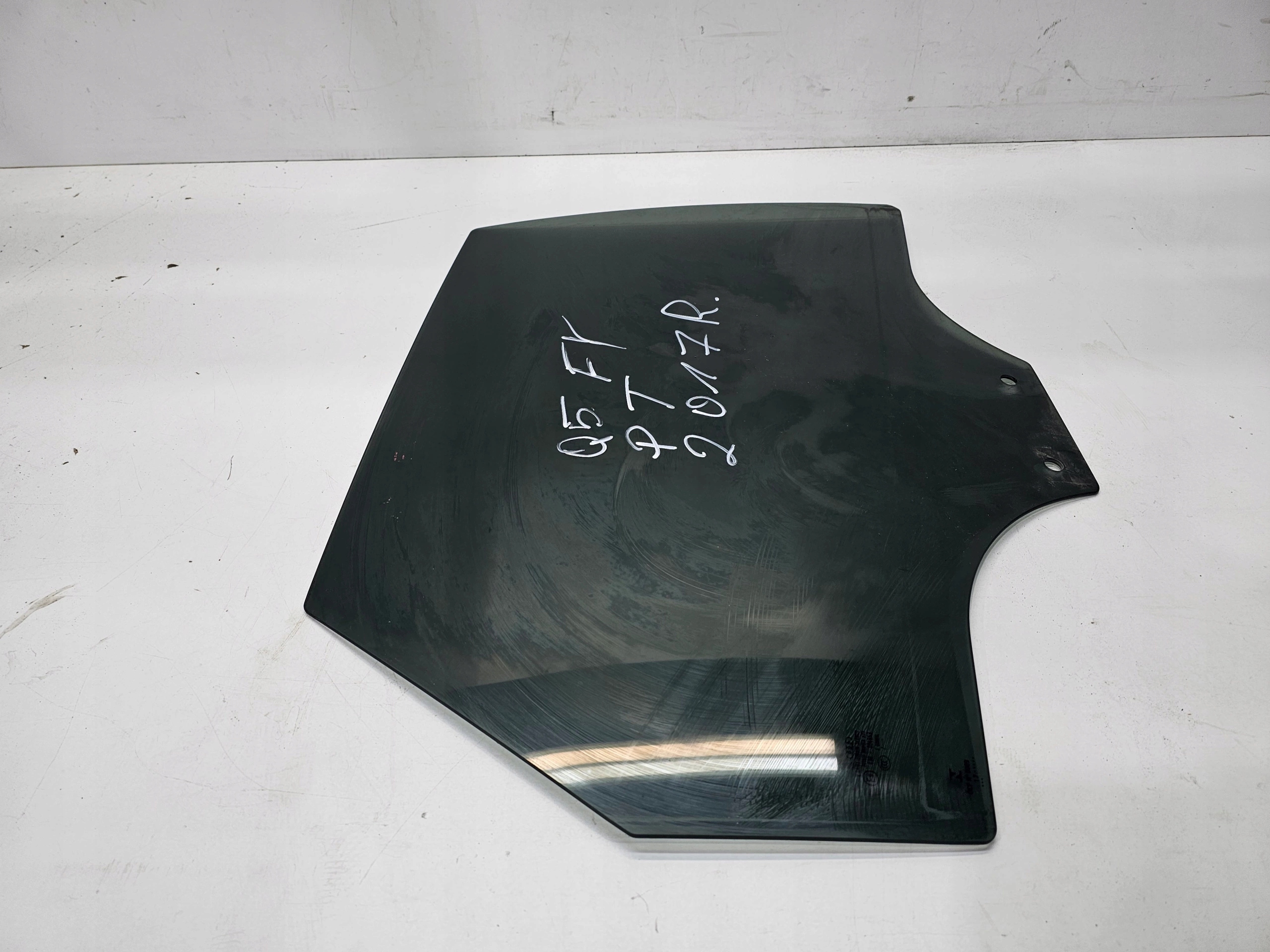 window side door right rear part AUDI Q5 FY 80A 2017 ROK 80A845206A