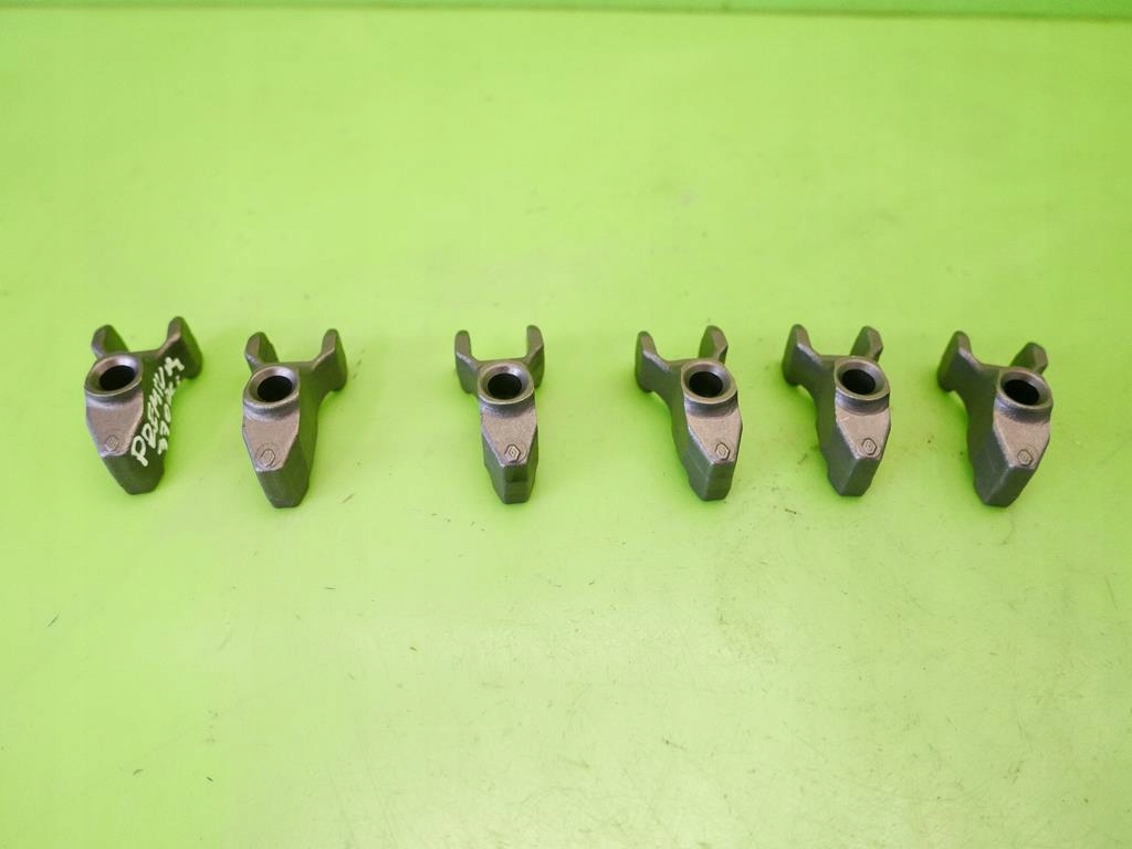 ЛАПКИ ВИЛКИ ВПРЫСКА RENAULT PREMIUM 370 DCI 00-