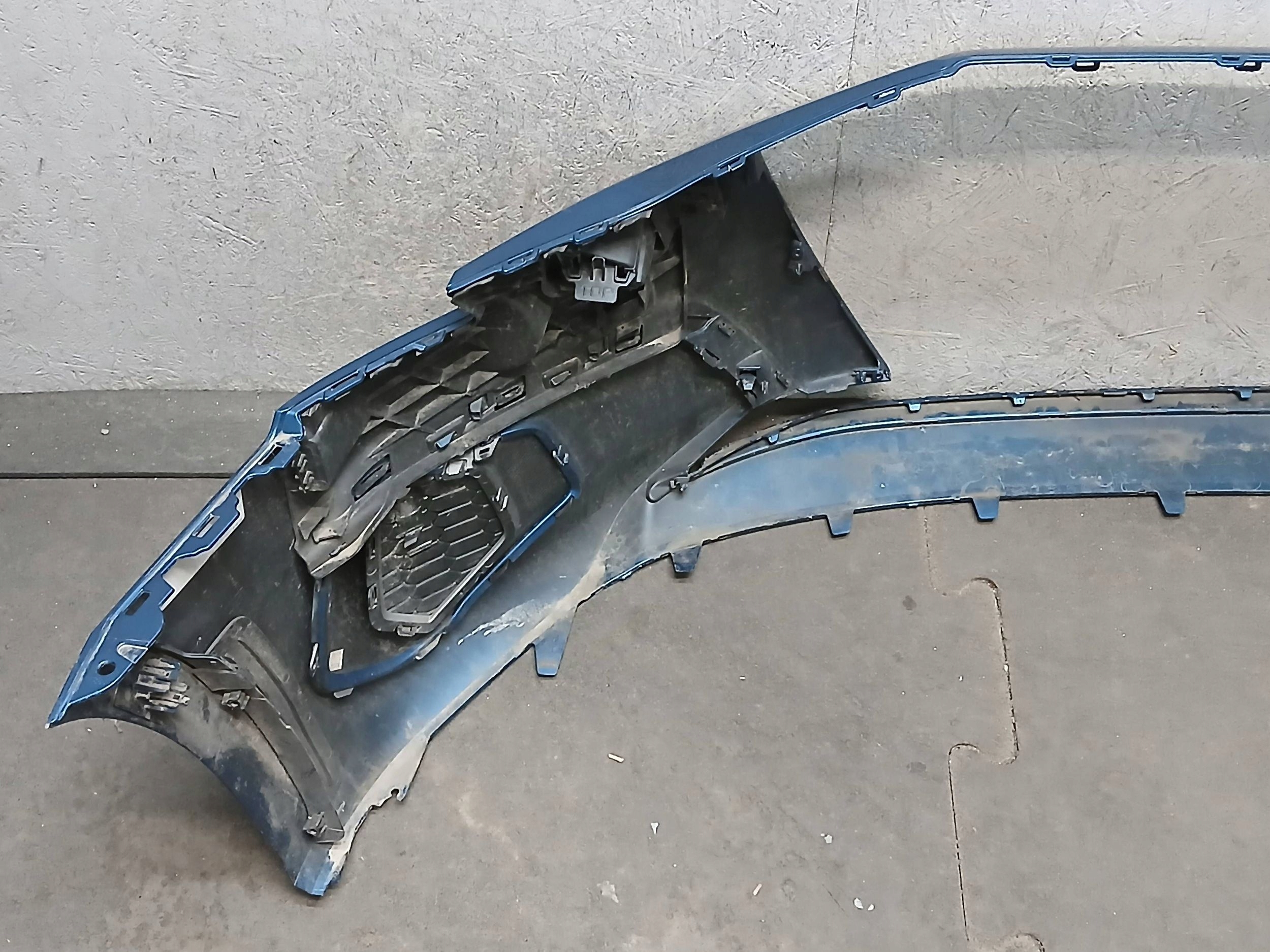 branik prednji dio AUDI A3 8Y