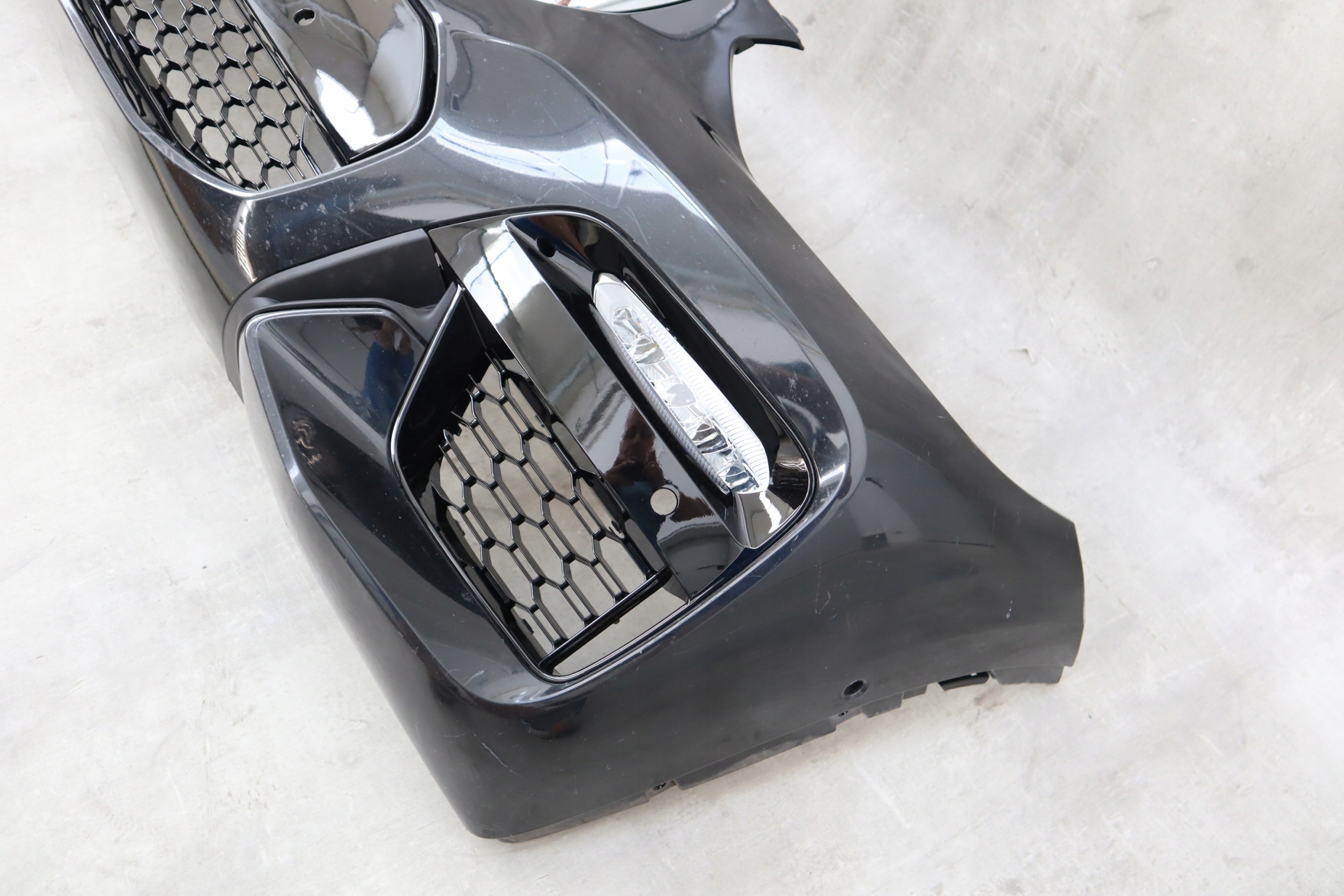 ZDERZAK BMW X3 G01 X4 G02 M PAKIET HALOGENY LED NA PDC PARK ASSIST Typ samochodu 4x4/SUV Samochody osobowe