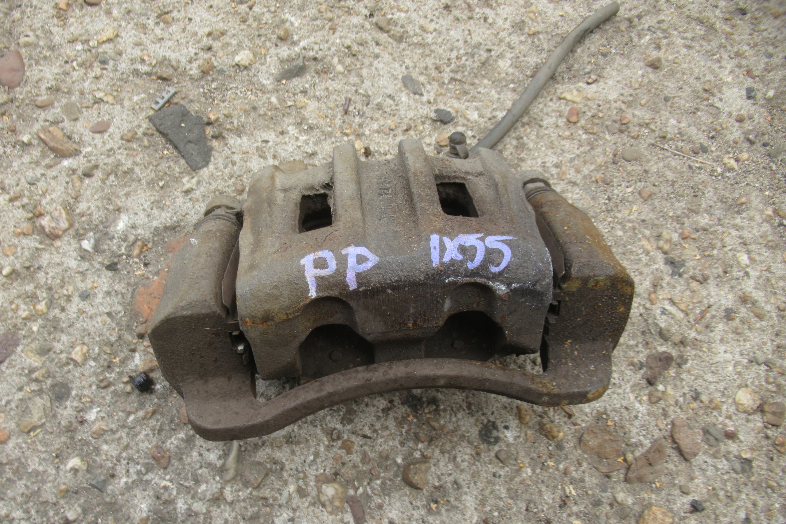HYUNDAI IX55 3.0 CRDI caliper brakes front right
