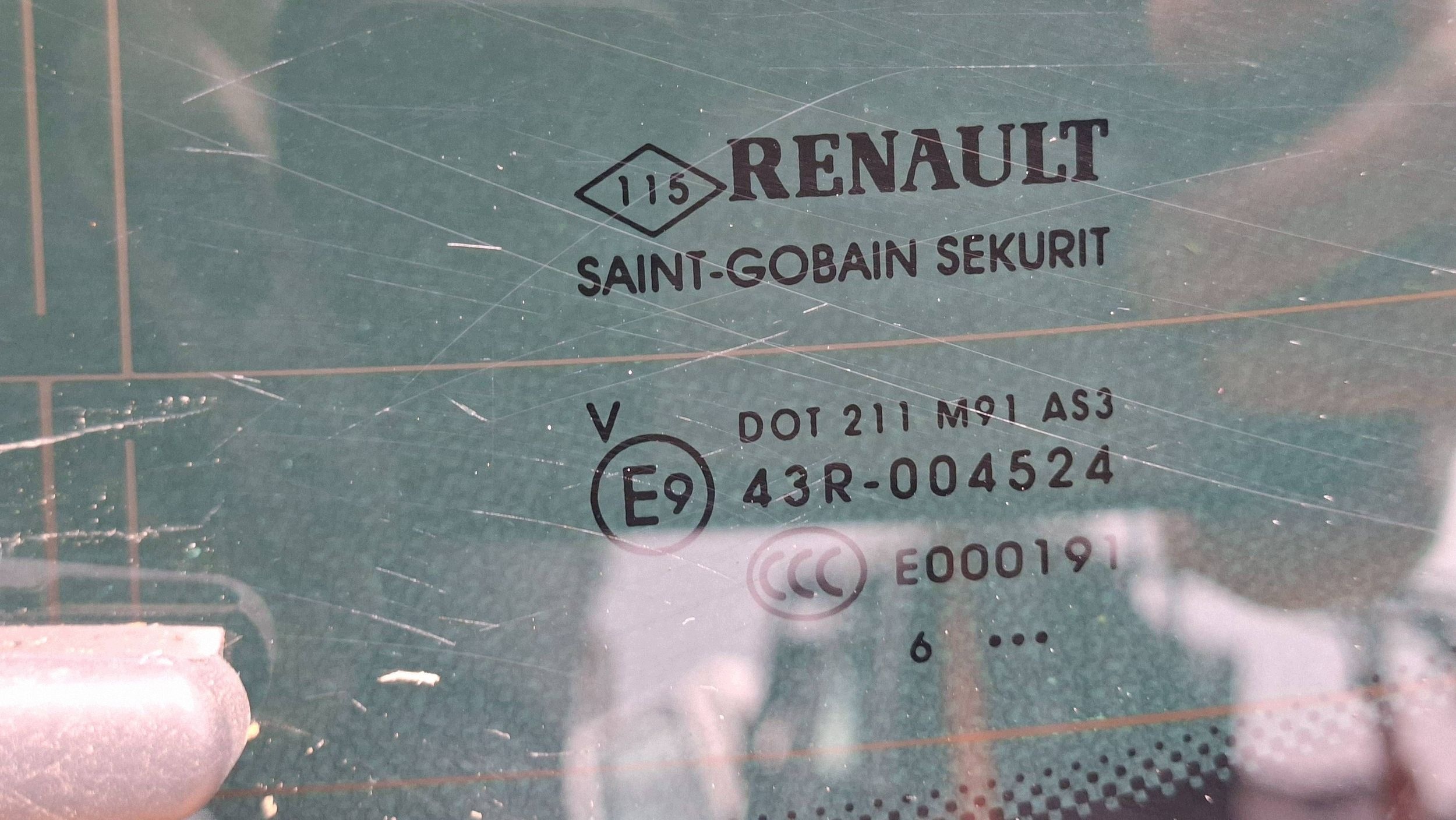 trunk door boot KAMERA RENAULT MEGANE IV HB 2015