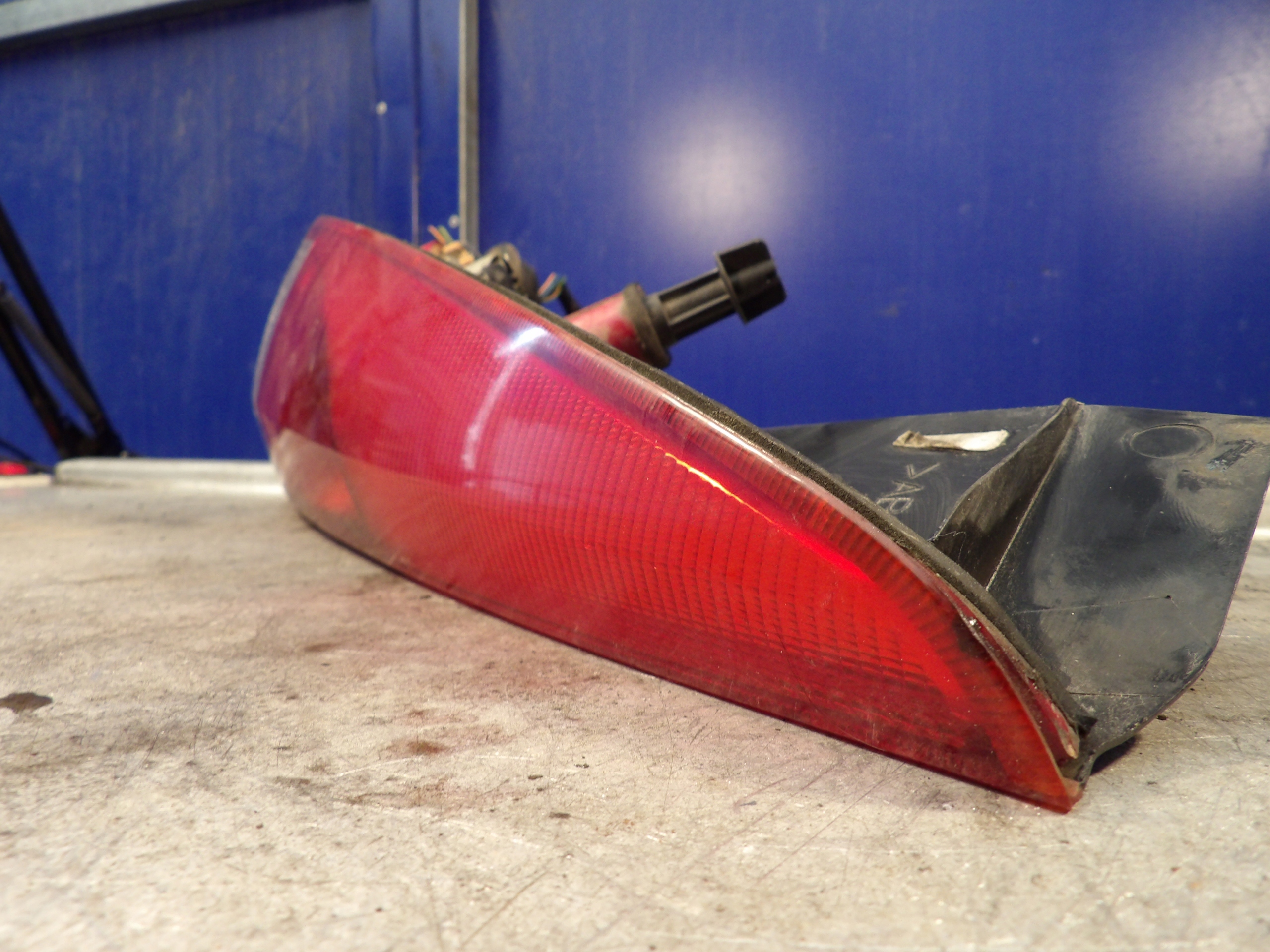 Ford Mondeo MK3 light rear left 1S7113405C 0374D