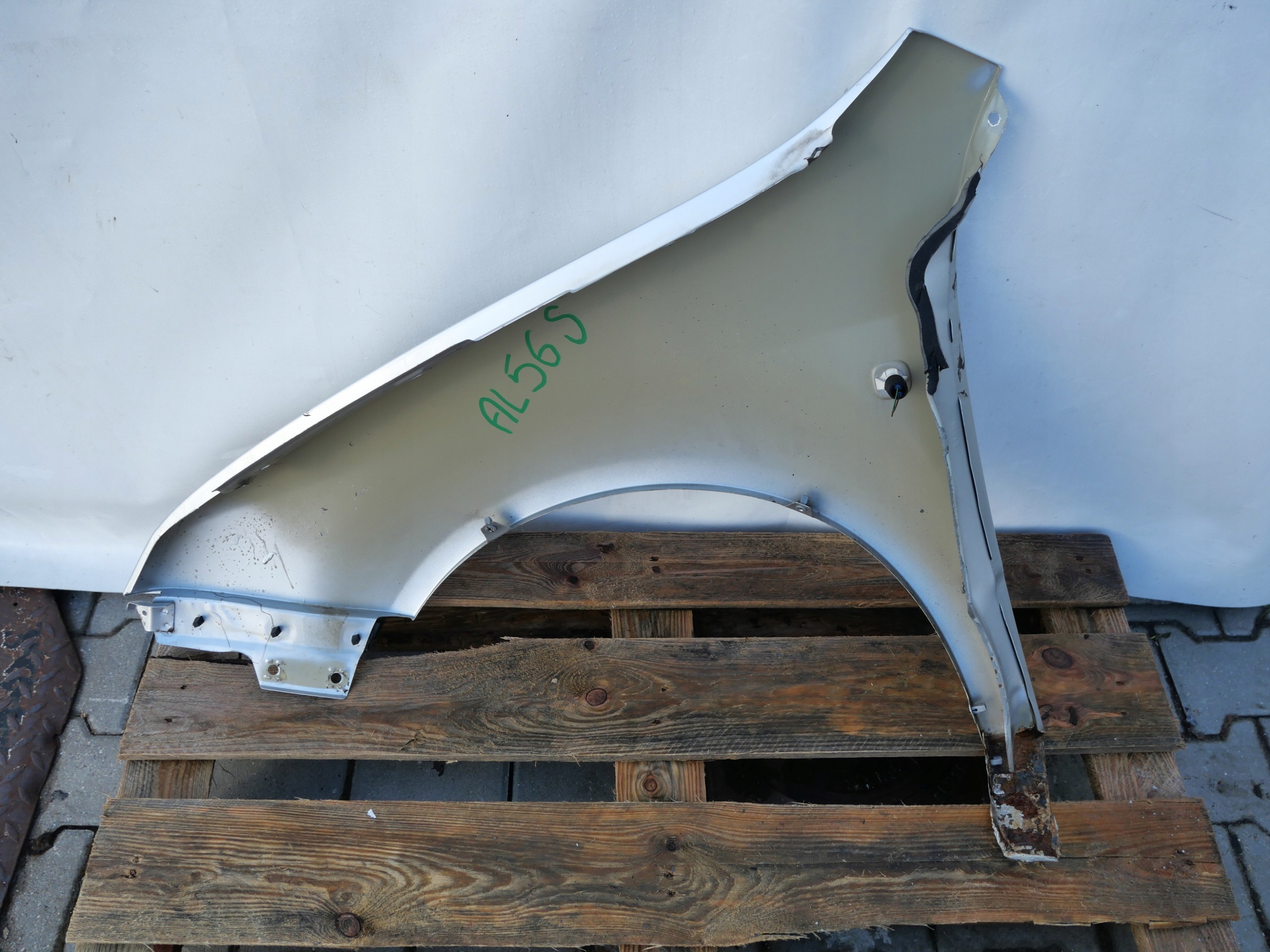 fender right front front SKODA FABIA 1 and