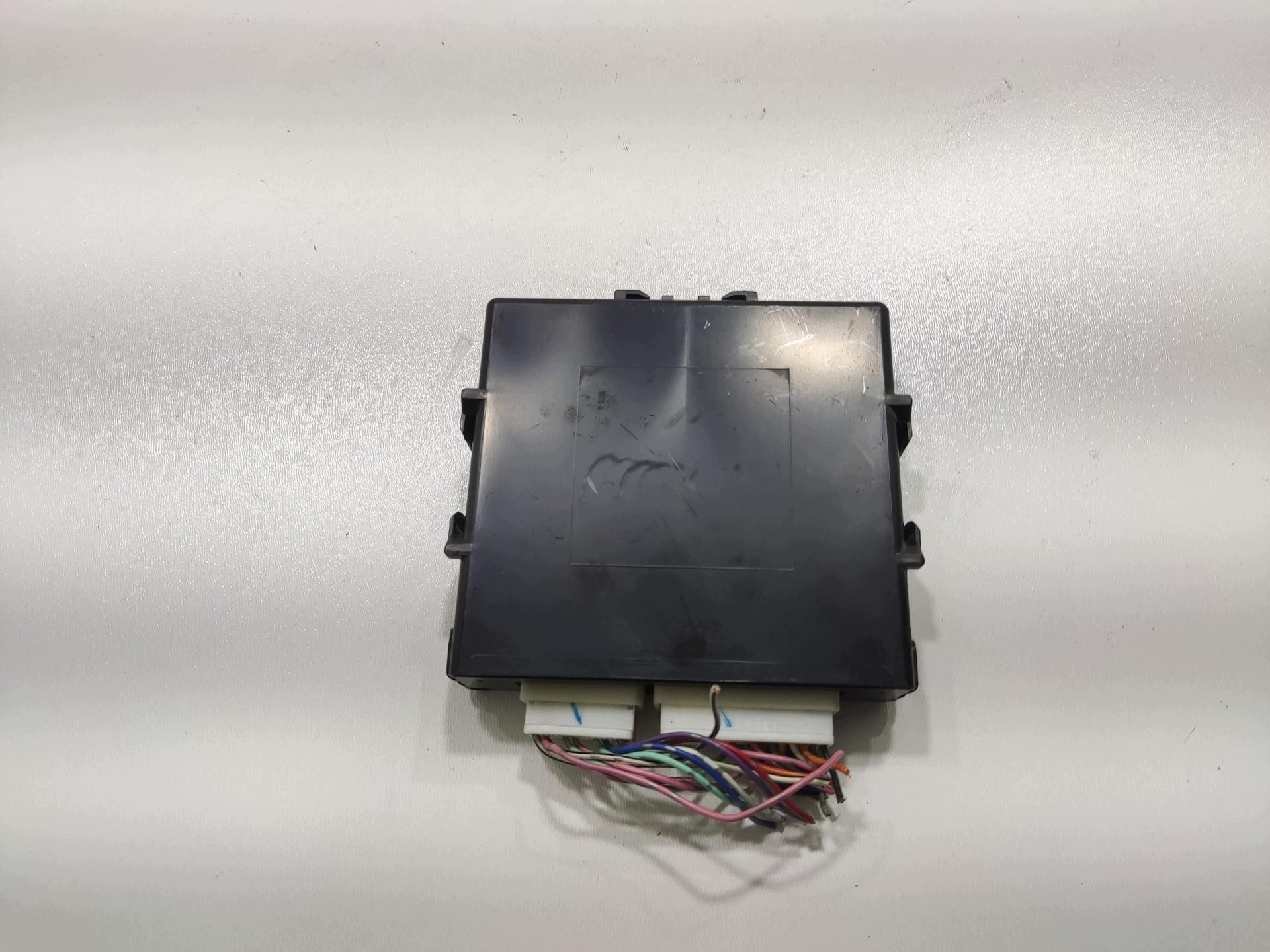 Module Unité de contrôle Lumières LEXUS RX II 2003-2008 89940-48050