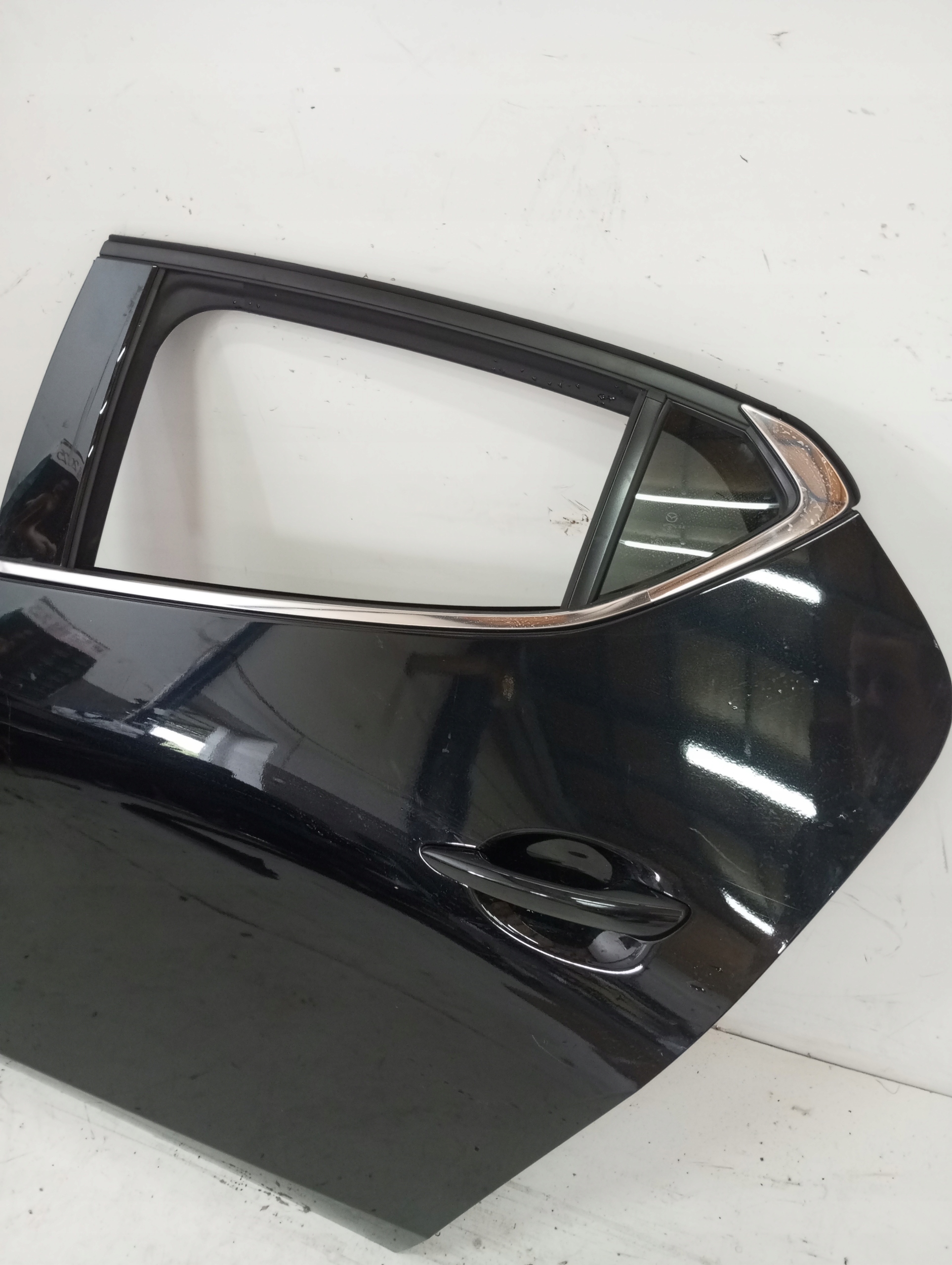 ajtó MAZDA 3 IV 23R bal hátsó
