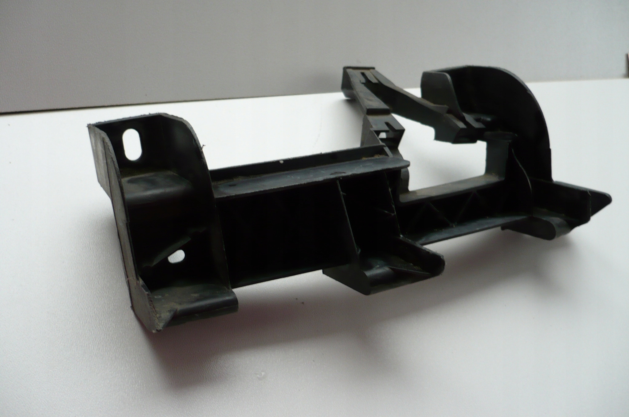 PEUGEOT 307 LIFT 2005-08 rear light holder right front