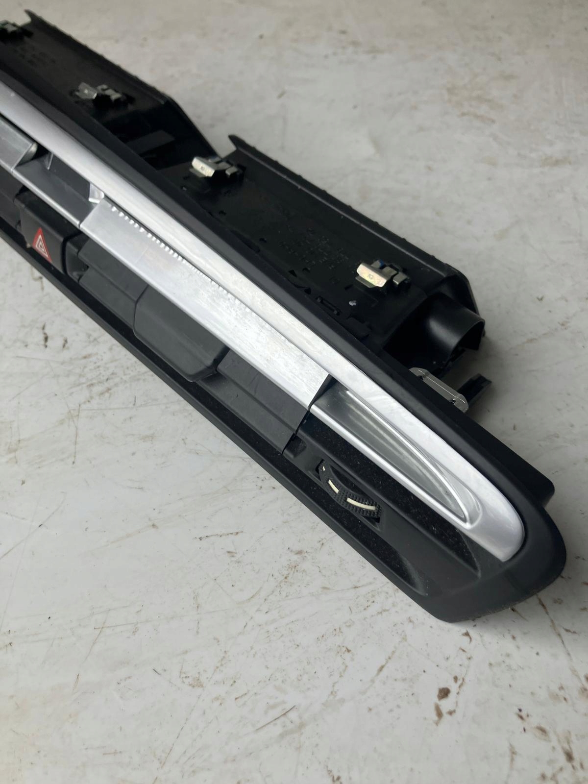 grid air conditioning devices central CITROEN C4 PICASSO II EUROPA CHROM #27