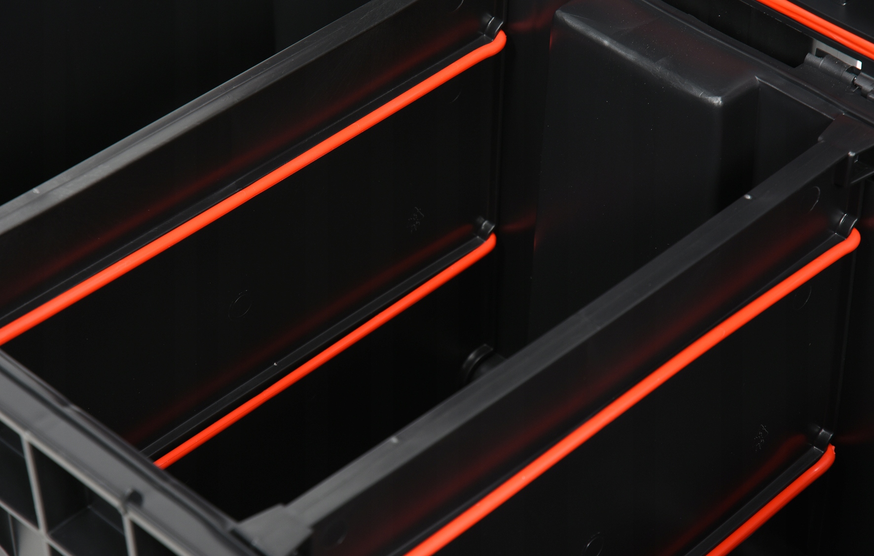 F2ee33f248f1b9453fbbd30c8a3e