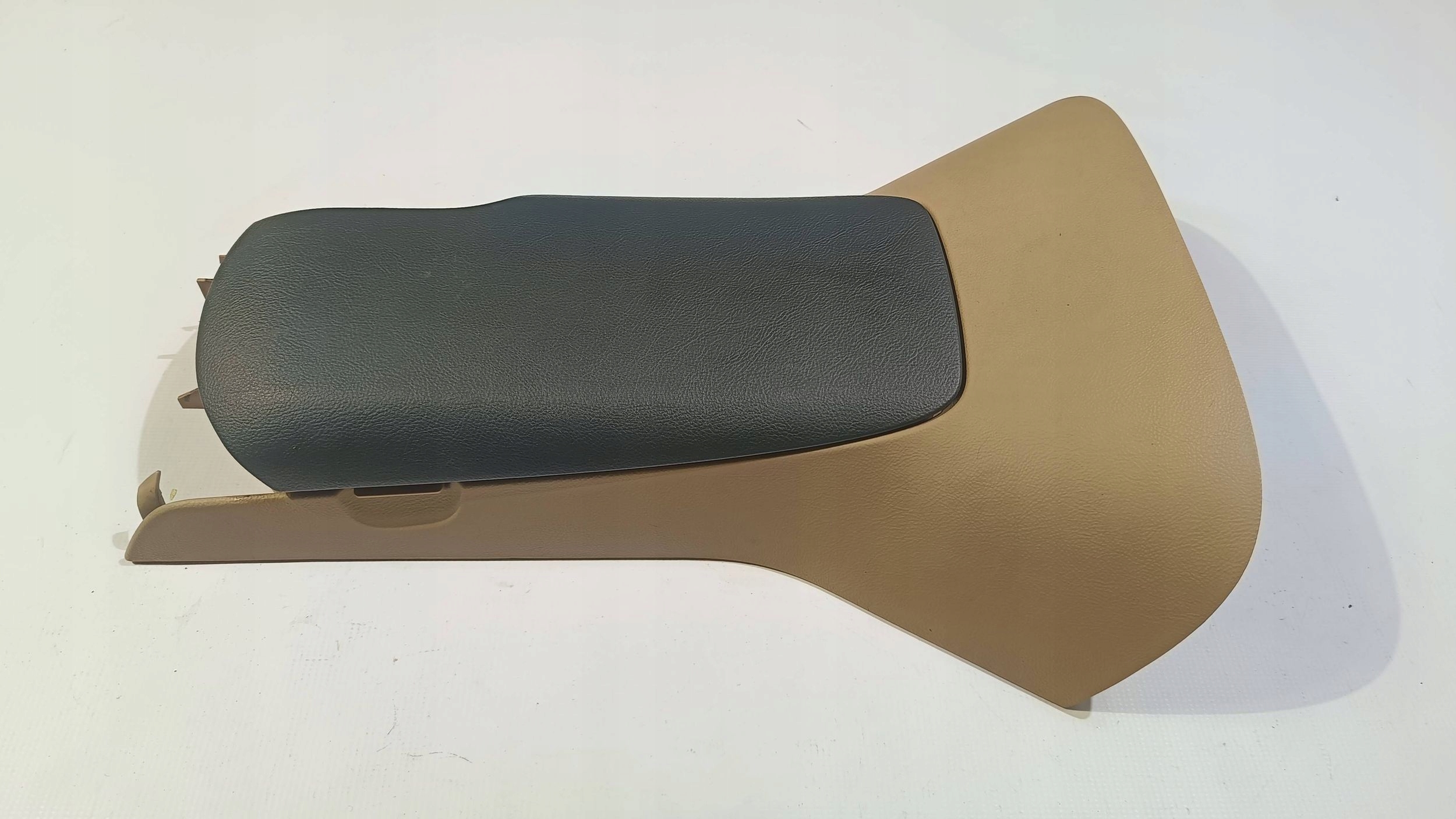 Tunel media bracciolo Cerniera Supporto Chevrolet Corvette C6 2005r