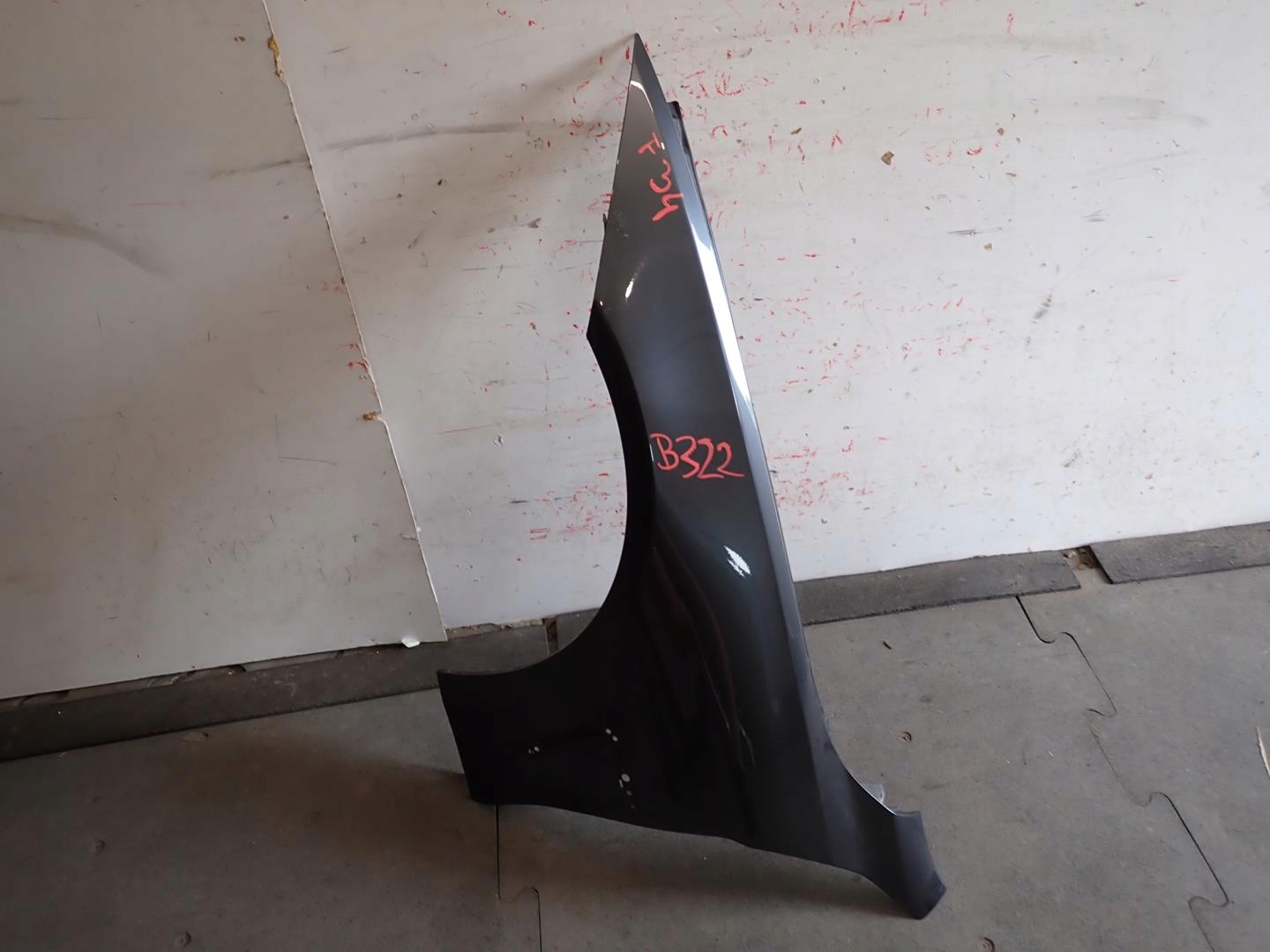 fender front front left BMW 4 F32 F33 F36 2013