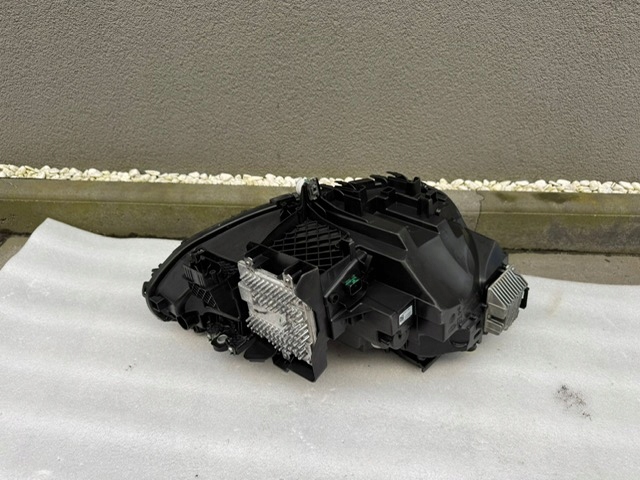 light left BMW 2 G42 Full Led black Shadow complete