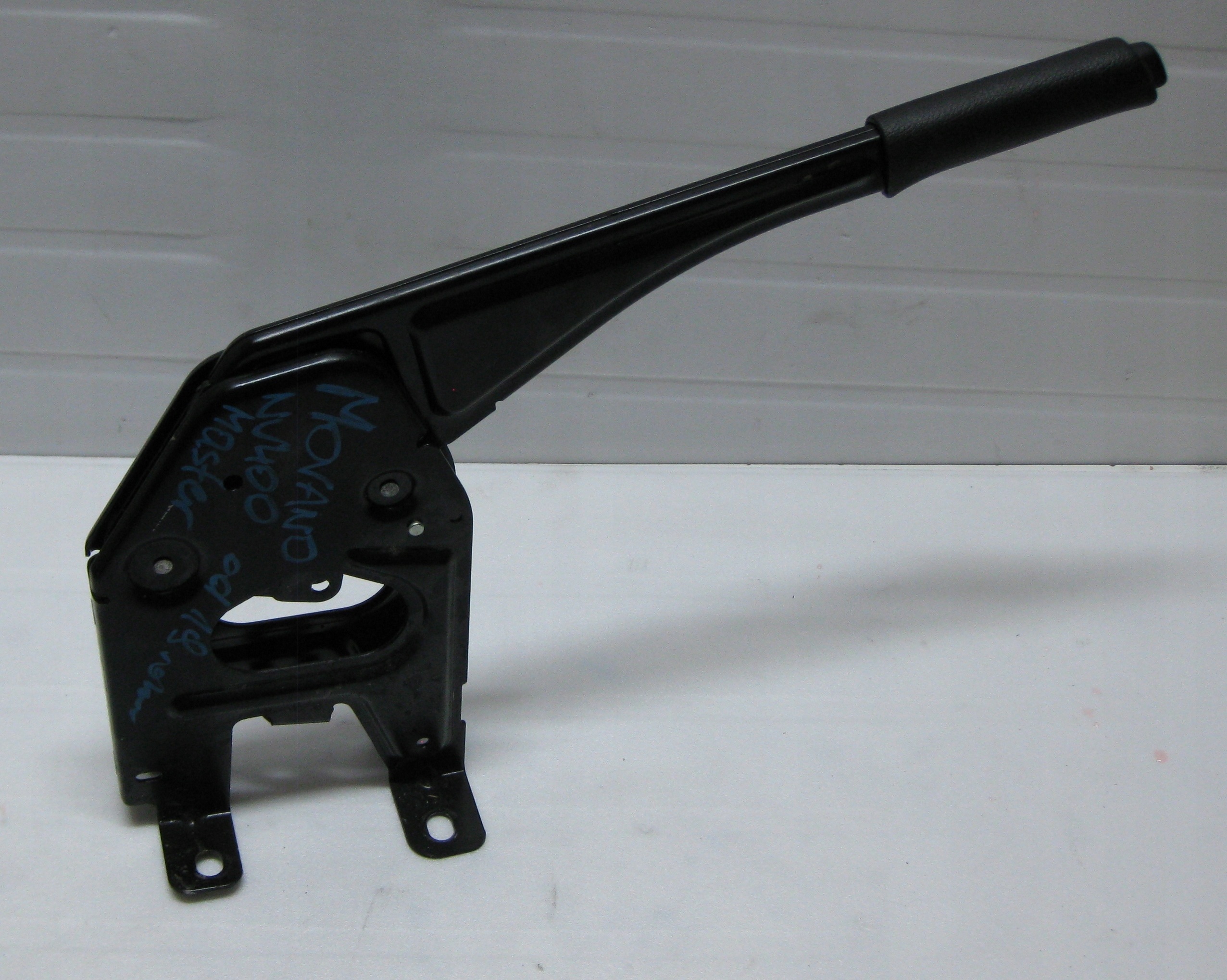 RENAULT MASTER III LIFT levier frein électrique stationnement 360107552R