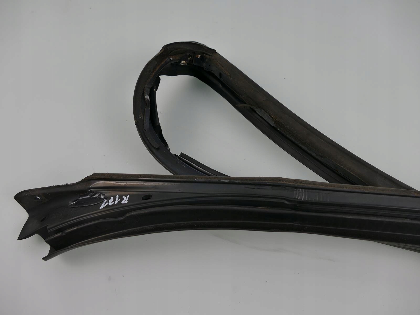 MERCEDES SLK R171 gasket windows CZOLOWEJ front