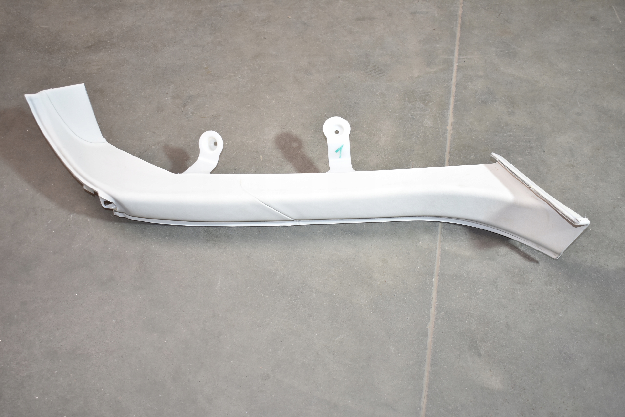 IDEALNA Blende Abdeckung rechts Leder BIALA BMW G70 1