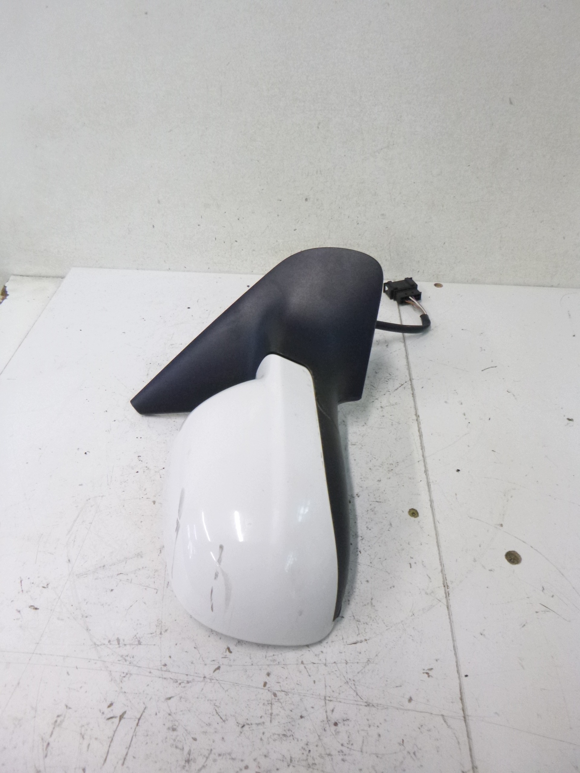mirror right electrics VW Golf IV LB9A white 5-PIN OE