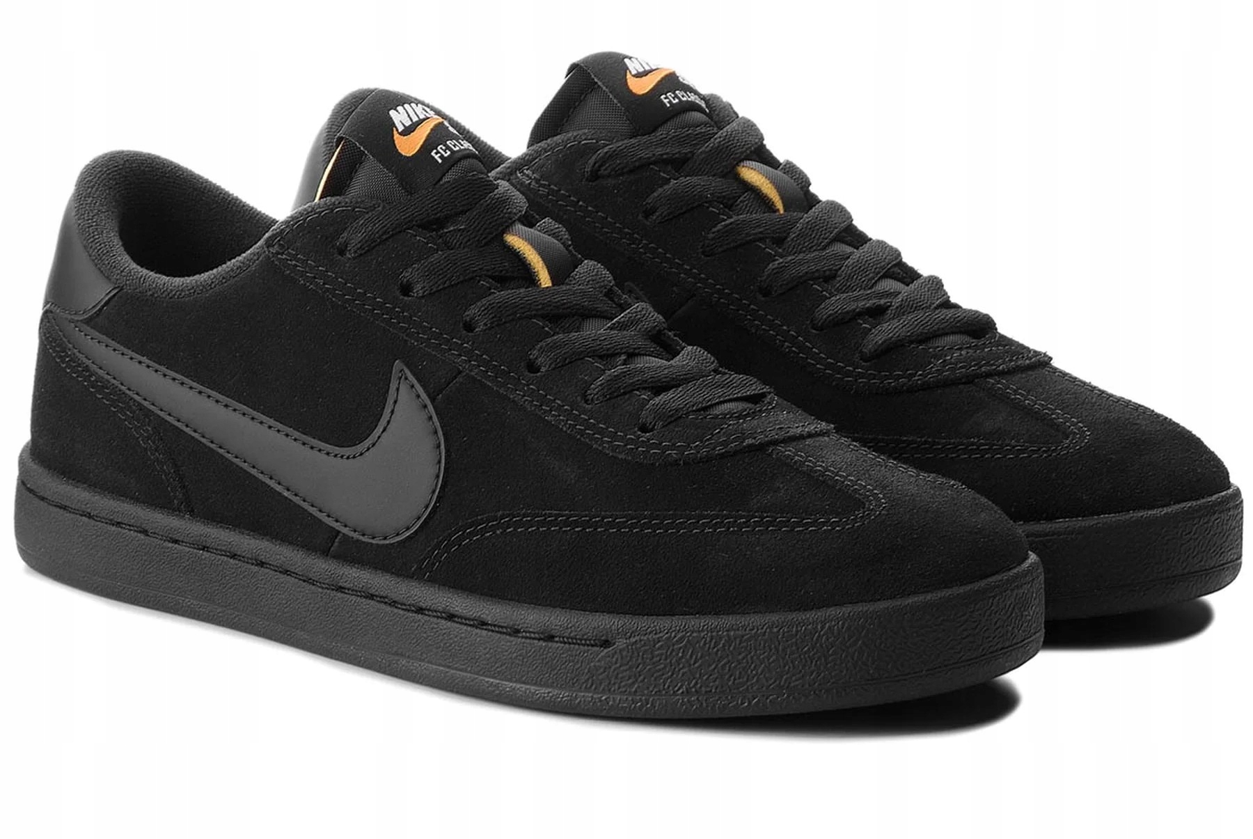 Boty Nike Sb Fc Classic 909096-002 černé kožené 42