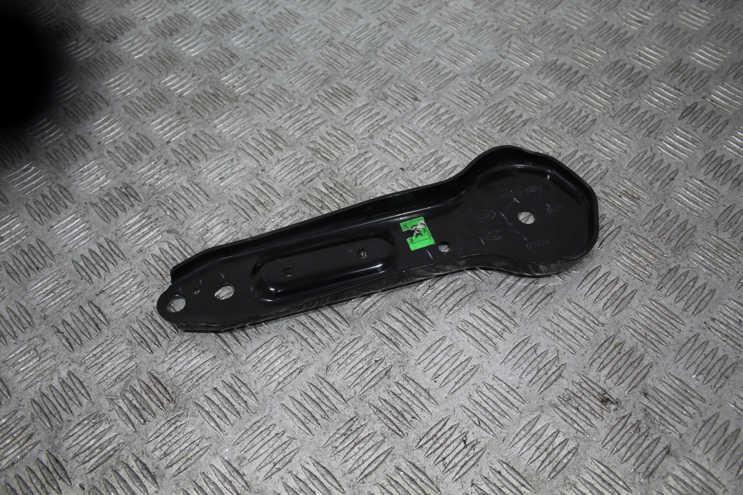Stütze Halter Stütze EVOQUE II 2 L551