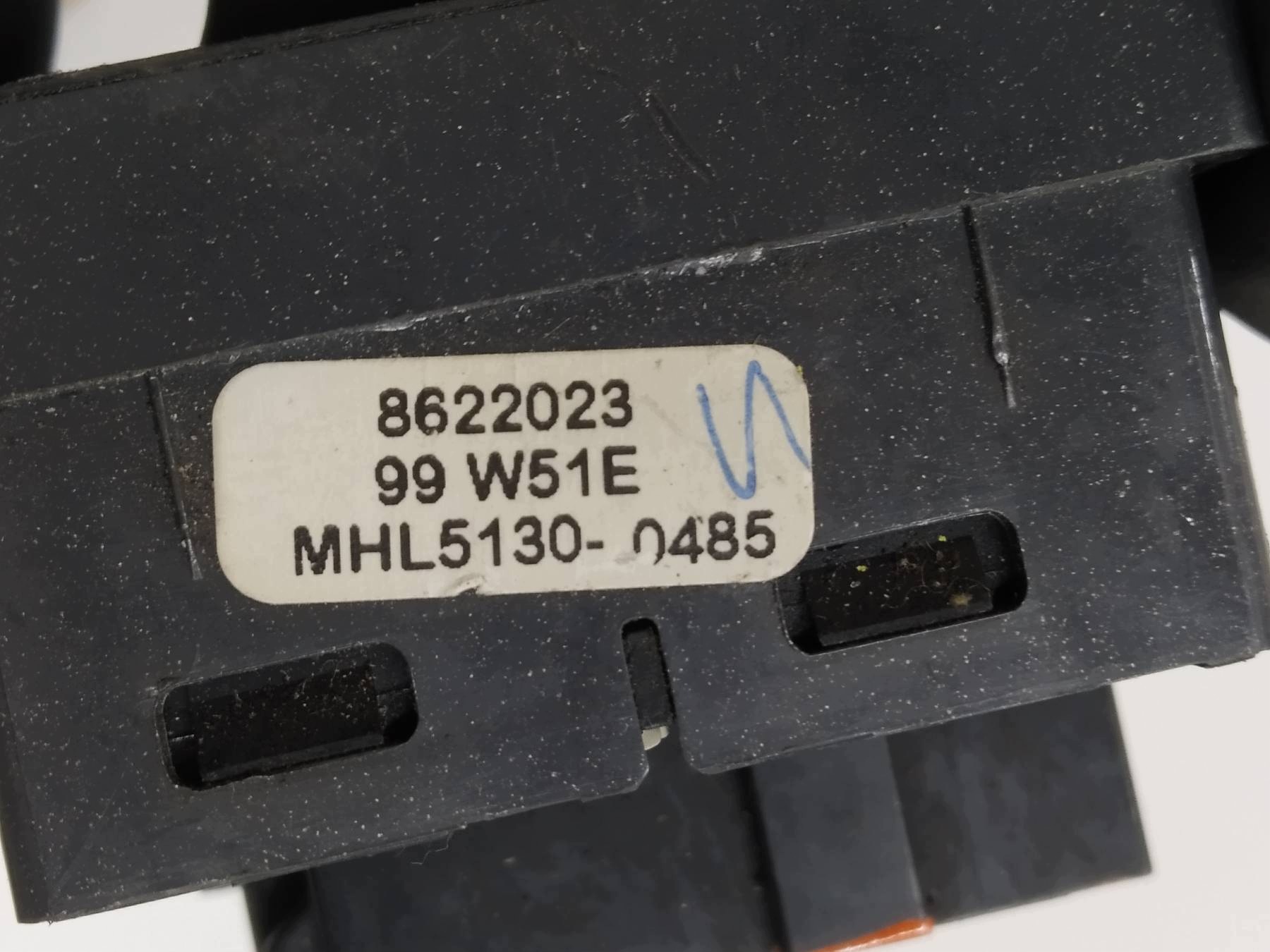 light switch 8622023 Volvo S70 and (1996-2000)