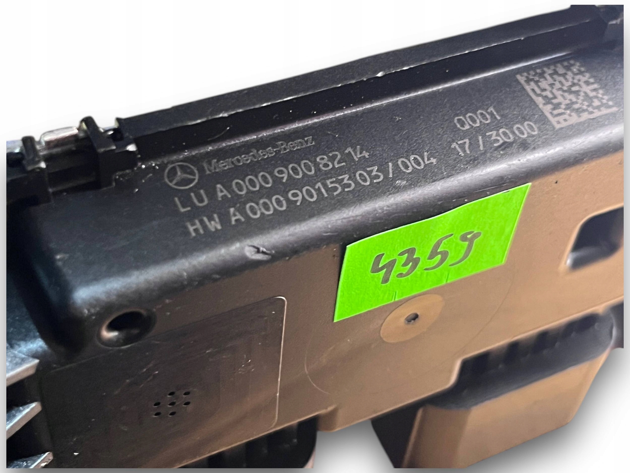MERCEDES Bedienteil POMPY des Kraftstoffsbehälters A0009008214 $J
