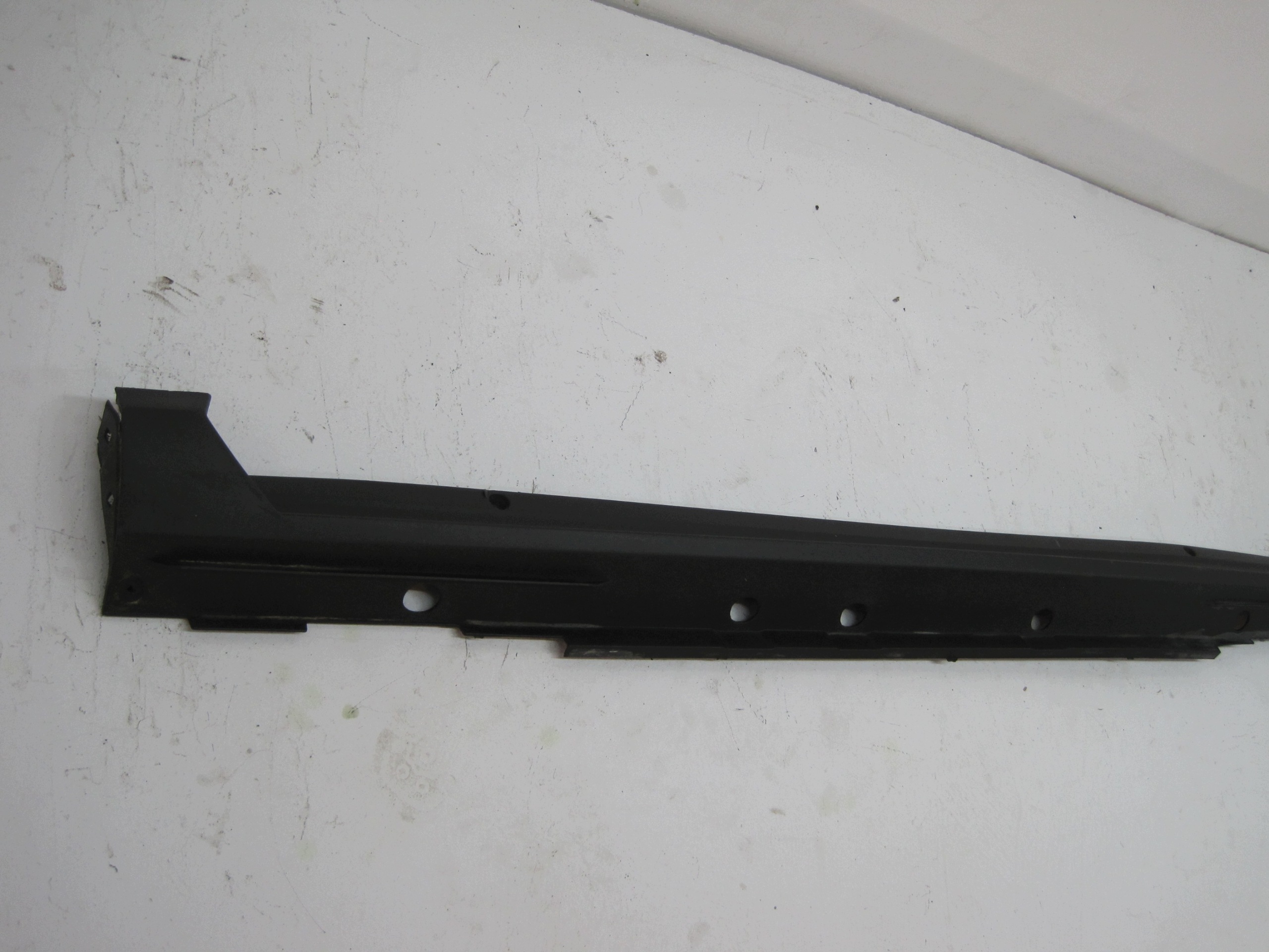 cap moulding threshold TOYOTA YARIS CROSS left