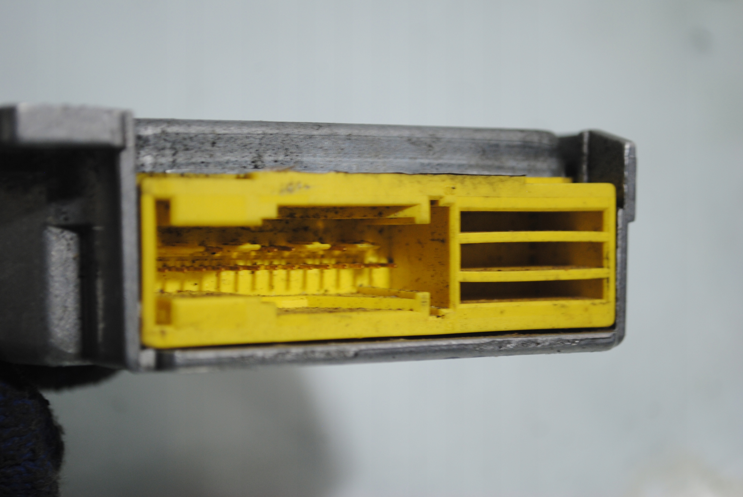 MODUŁ SENSOR PODUSZEK AIRBAG MERCEDES SPRINTER 0004460242 0285001105 Wersja Europejska