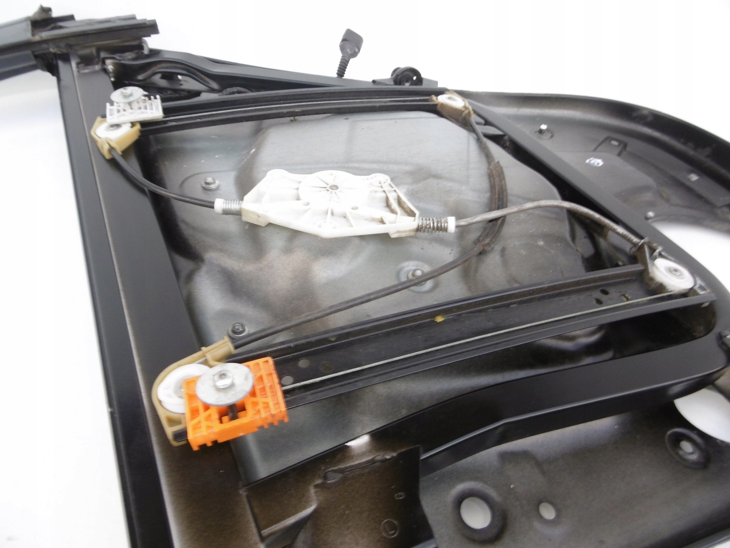 window regulator mechanism left rear part CAYENNE and 7L5