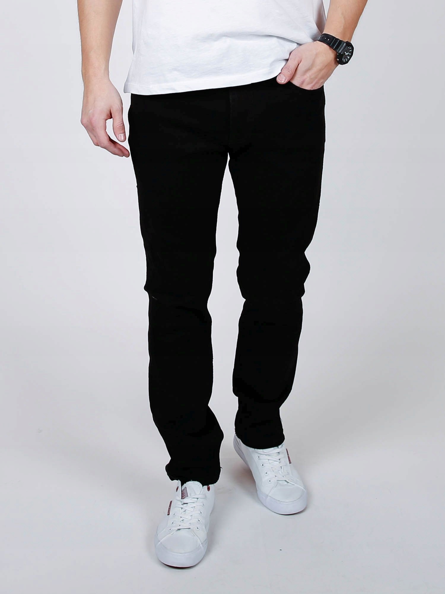 Cross Jeans C 132-017 pánské džíny jednoduché velikost 33/34 Černé
