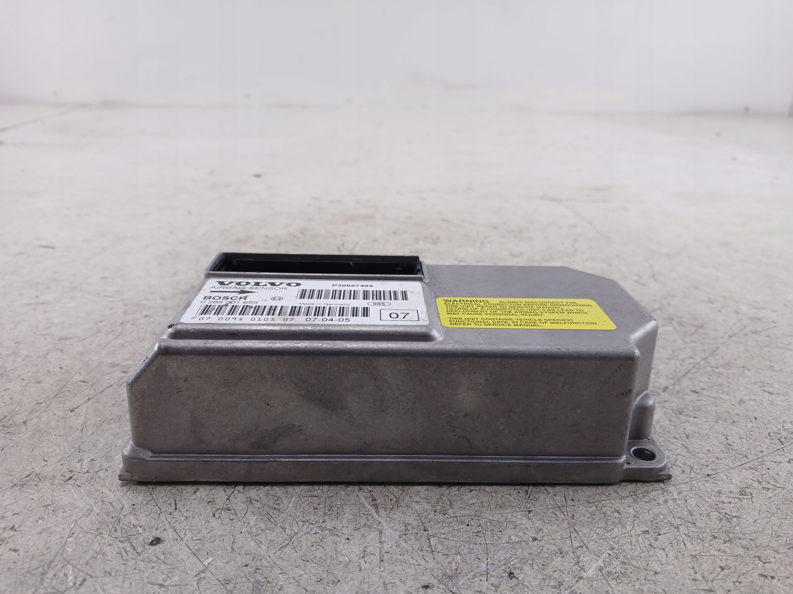 VOLVO V70 II 2.4 D5 SENSOR airbag P30667469
