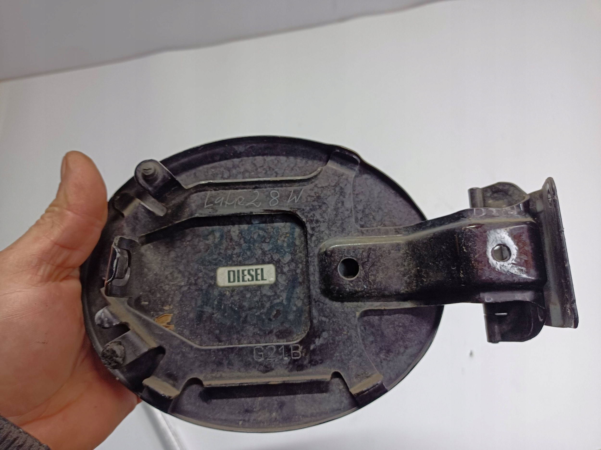 Tankklappe des Kraftstoffsbehälters Mazda 6 GY