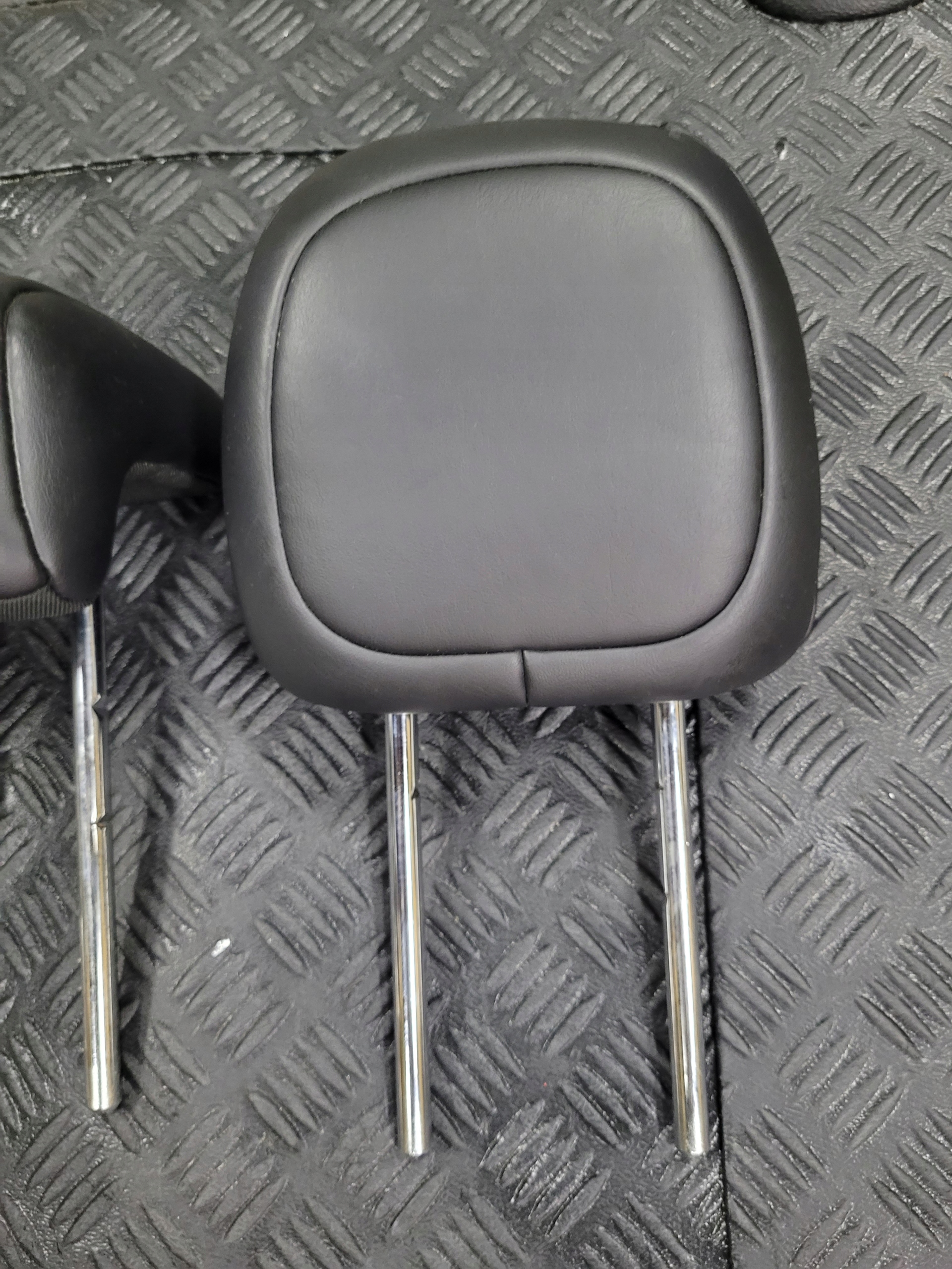 arm rests KOMPLET rest rear part rear left right the centre JEEP CHEROKEE KL