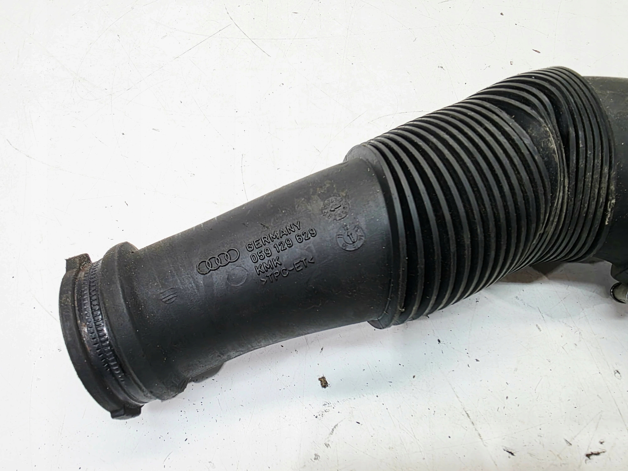 suction pipe air AUDI A4 B8 A5 8R Q5 8R A6 C7 A7 059129629
