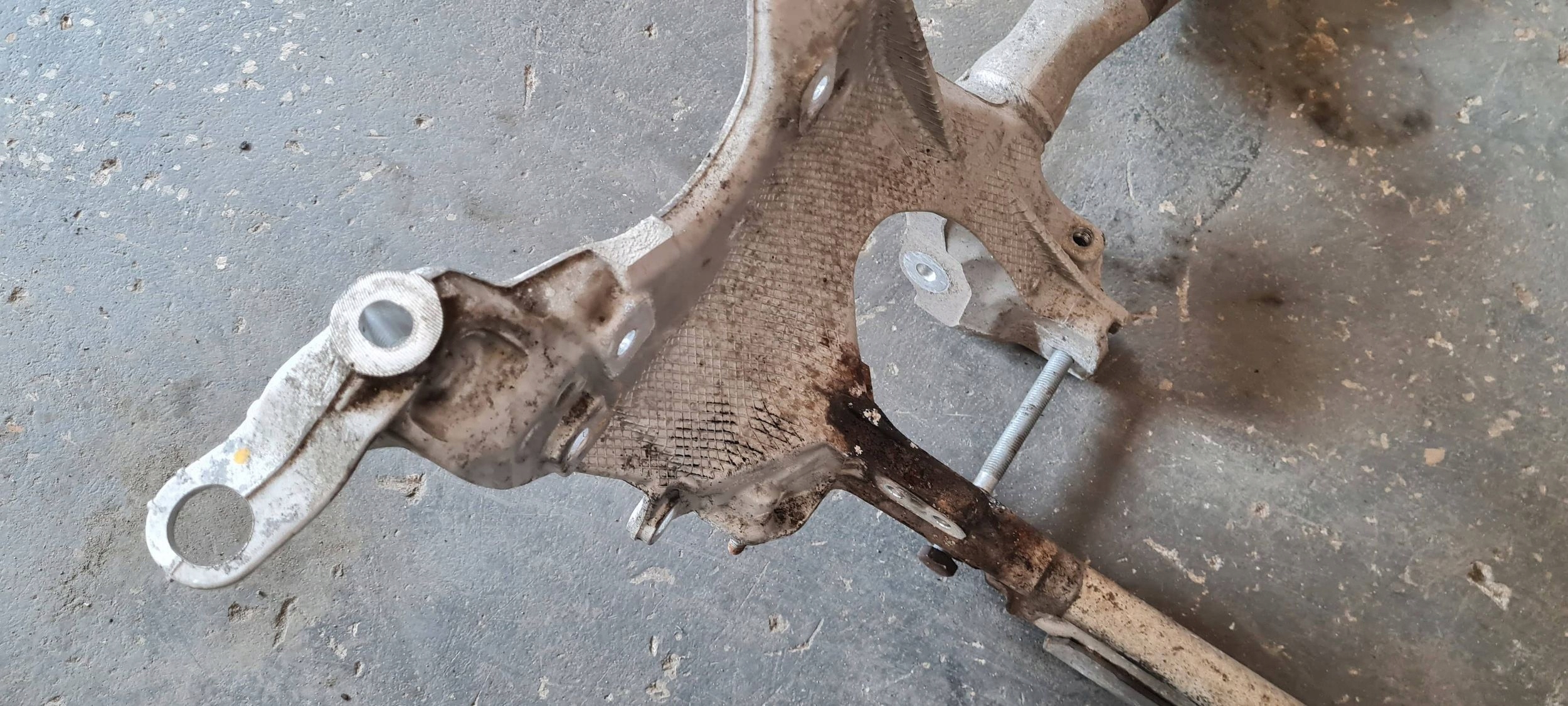 A5 8T LIFT axle beam axle beam sider subframe below engine 8K0399315G A4 B8 LIFT